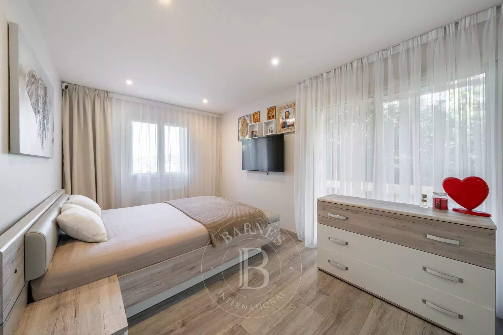 Vallauris  - Villa 10 Pièces 5 Chambres - picture 20