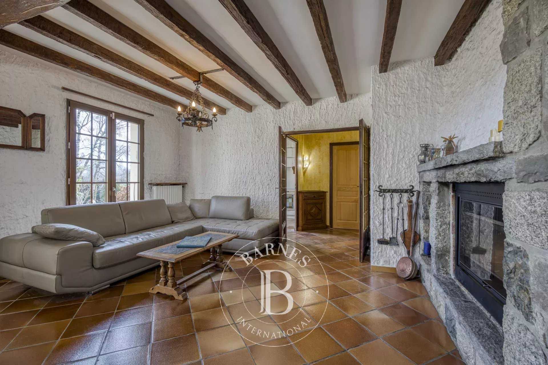 Reignier-Ésery  - Maison 7 Pi&egrave;ces 4 Chambres