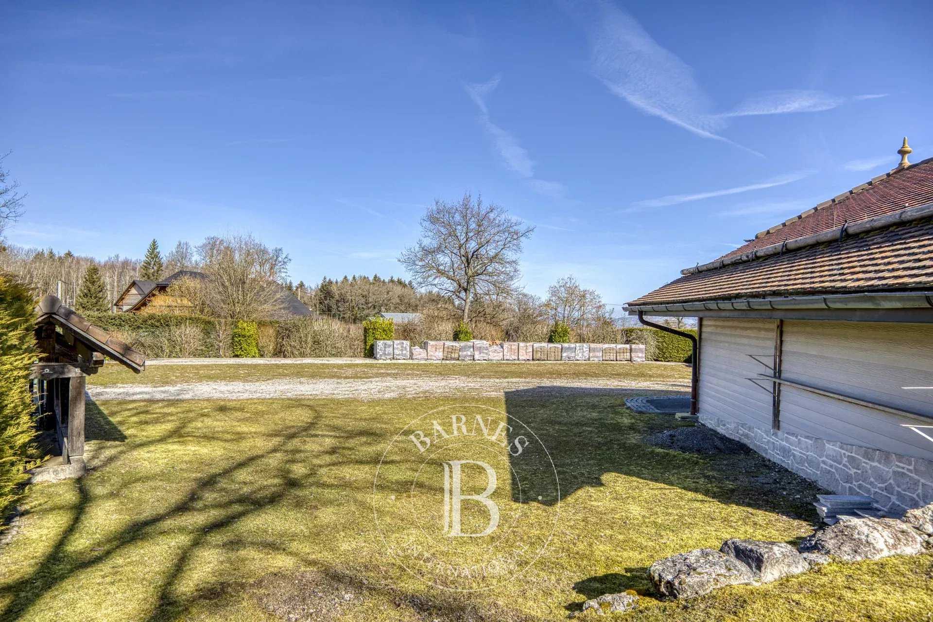 Reignier-Ésery  - Terrain constructible 