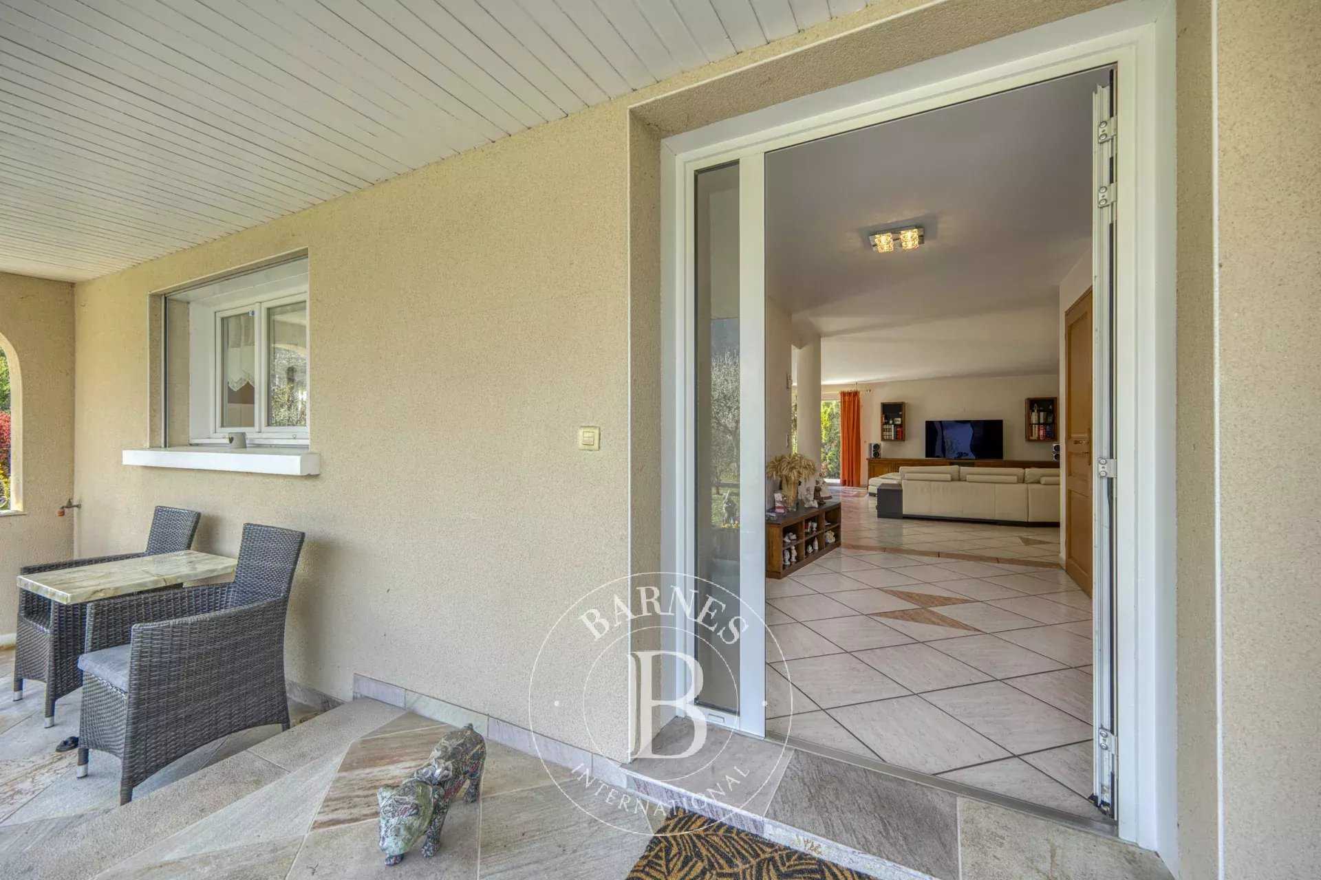 Saint-Pierre-en-Faucigny  - Casa 5 Cuartos 3 Habitaciones