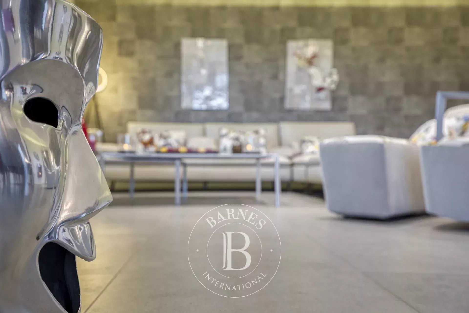 Prévessin-Moëns  - Appartement 5 Pièces 4 Chambres
