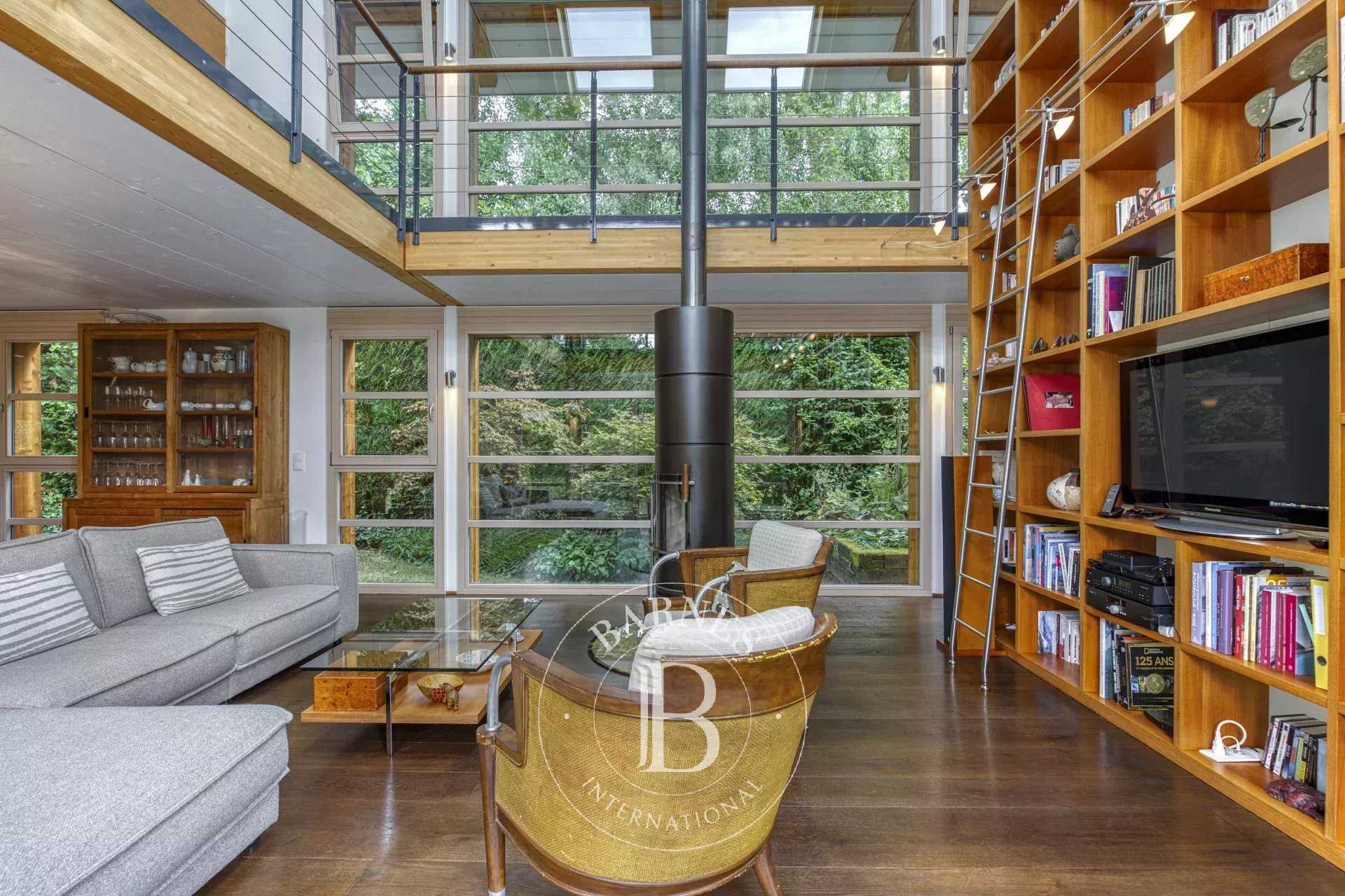 Divonne-les-Bains  - Villa 7 Pi&egrave;ces 5 Chambres