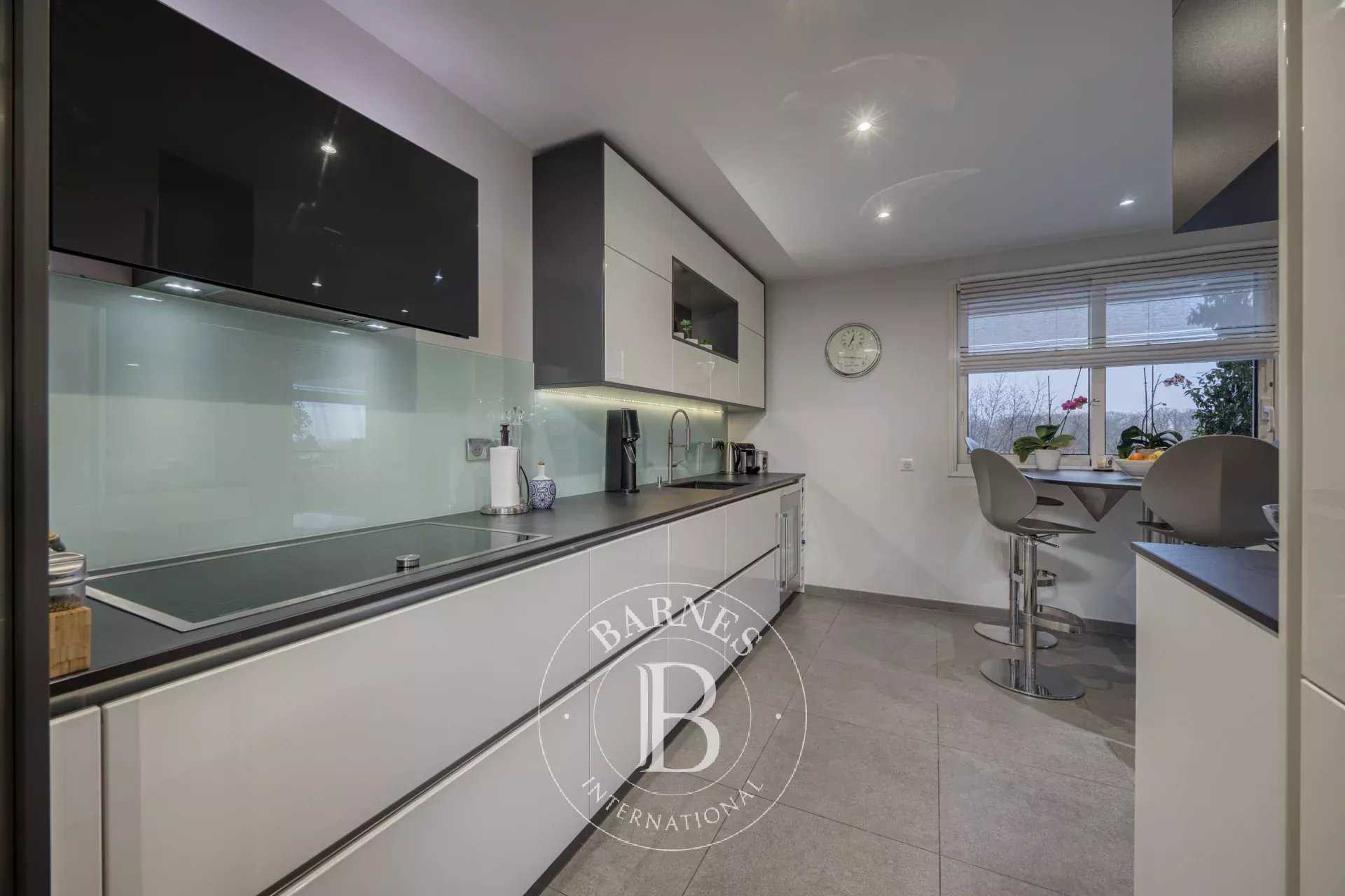 Prévessin-Moëns  - Apartment 4 Bedrooms