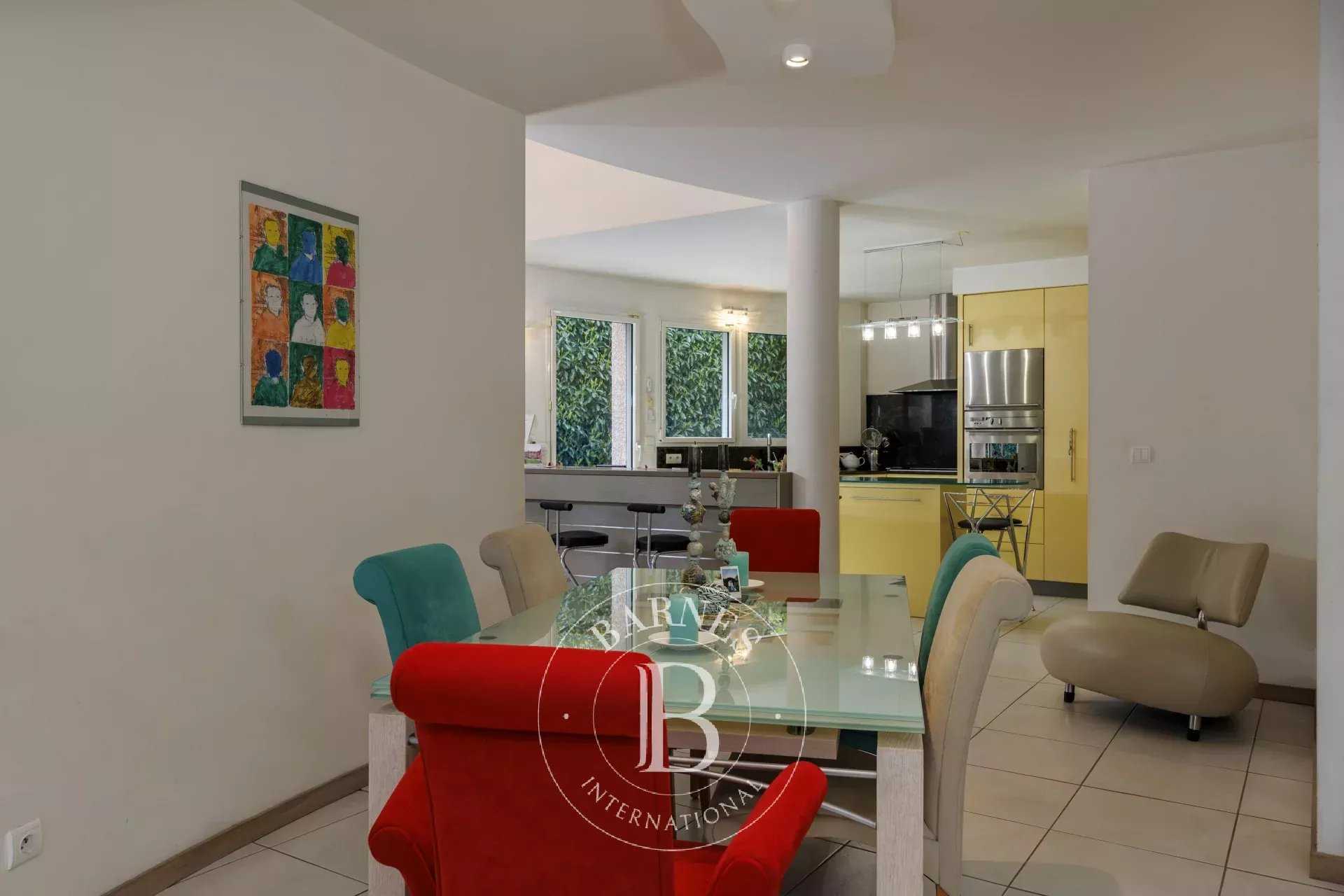Sergy  - Maison 6 Pi&egrave;ces 4 Chambres