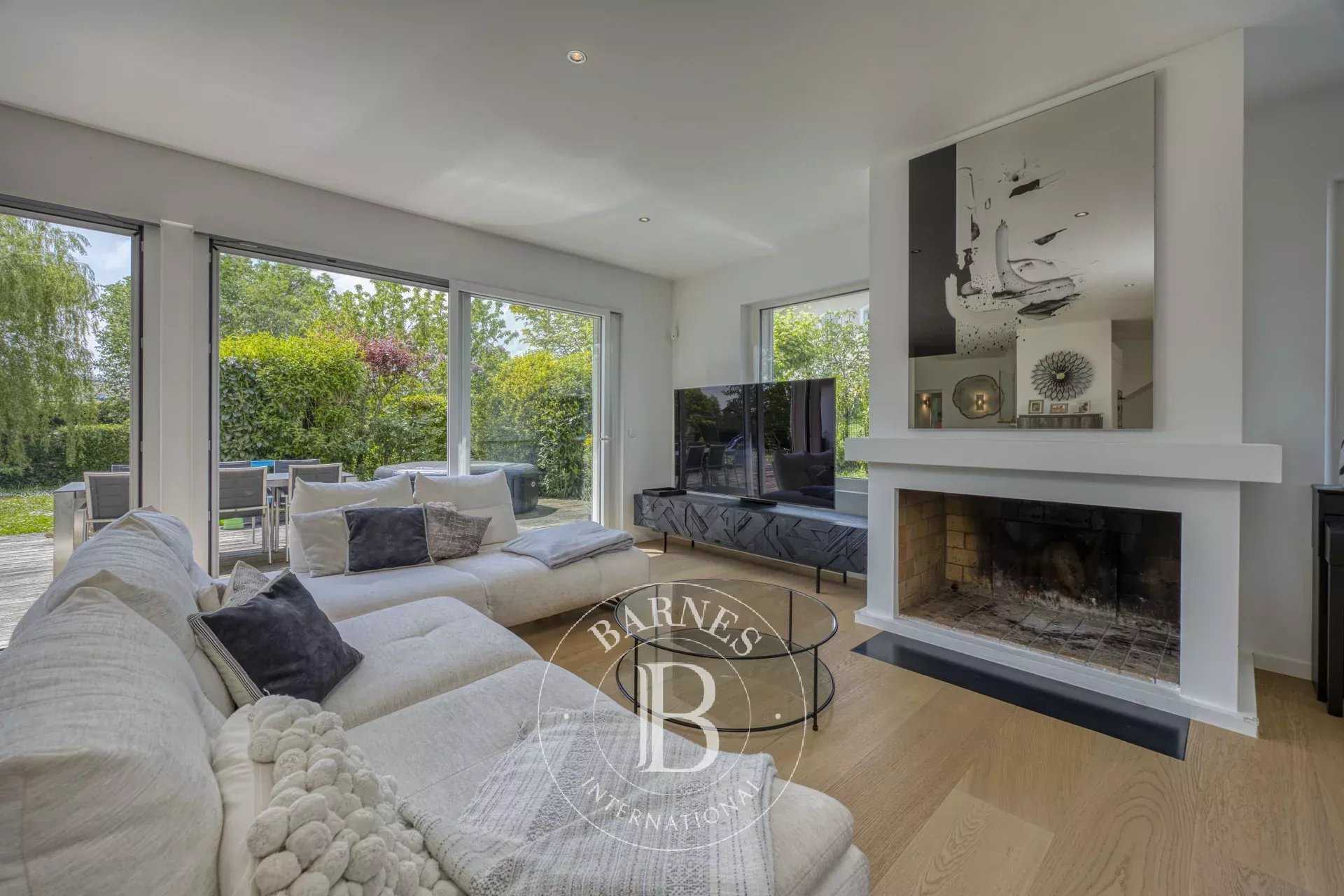 Divonne-les-Bains  - Villa 5 Bedrooms