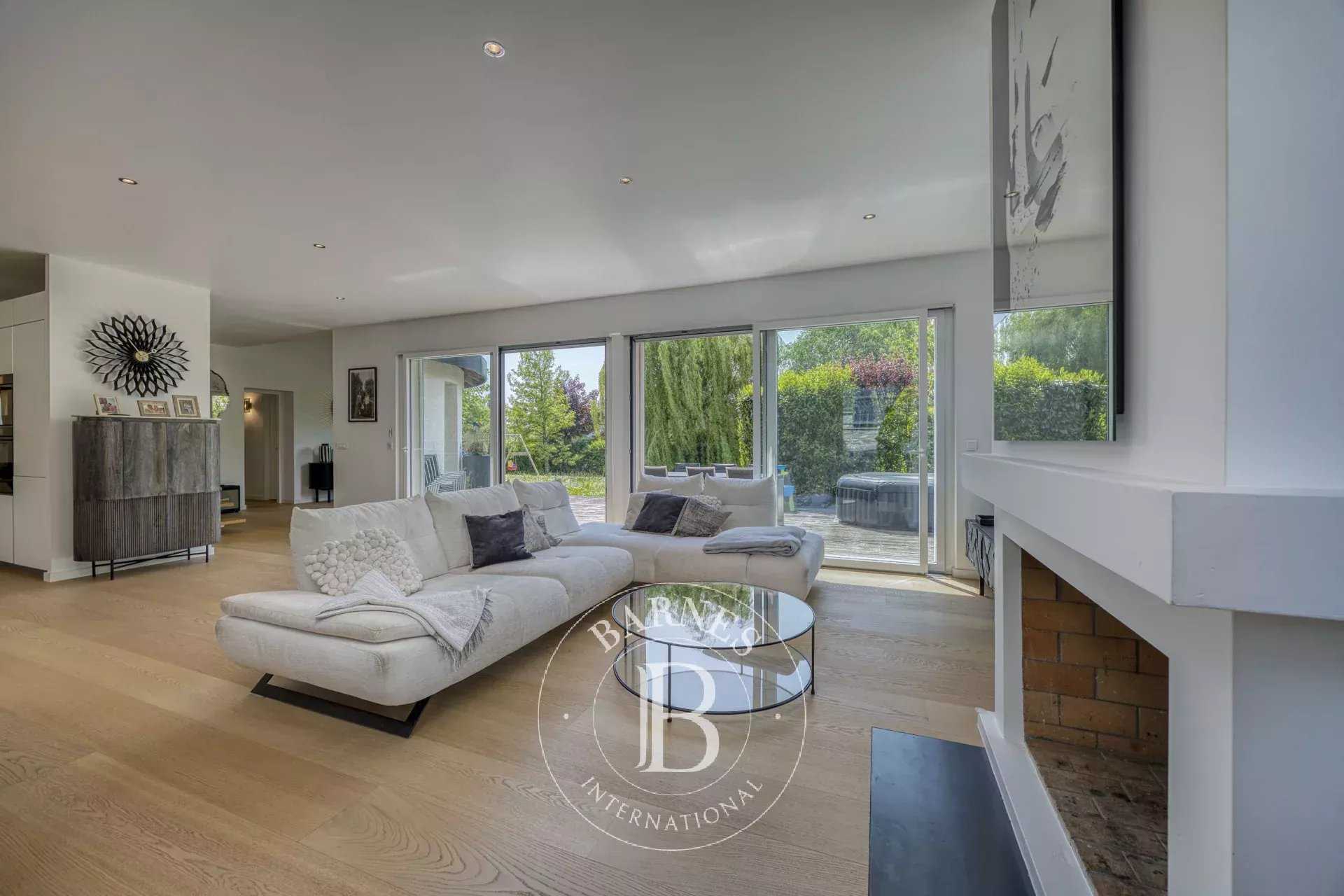 Divonne-les-Bains  - Villa 5 Bedrooms