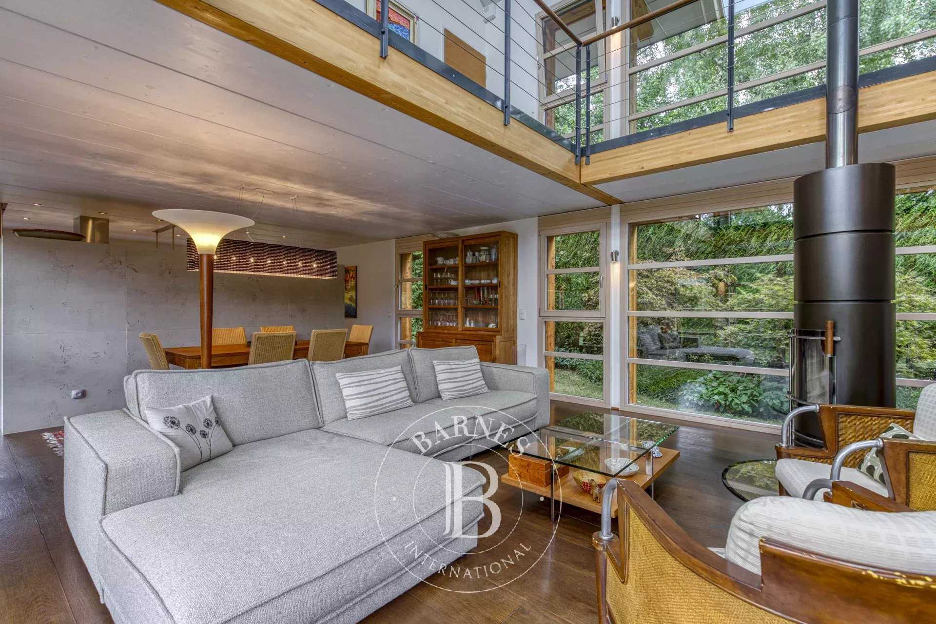 Divonne-les-Bains  - Villa 7 Pi&egrave;ces 5 Chambres