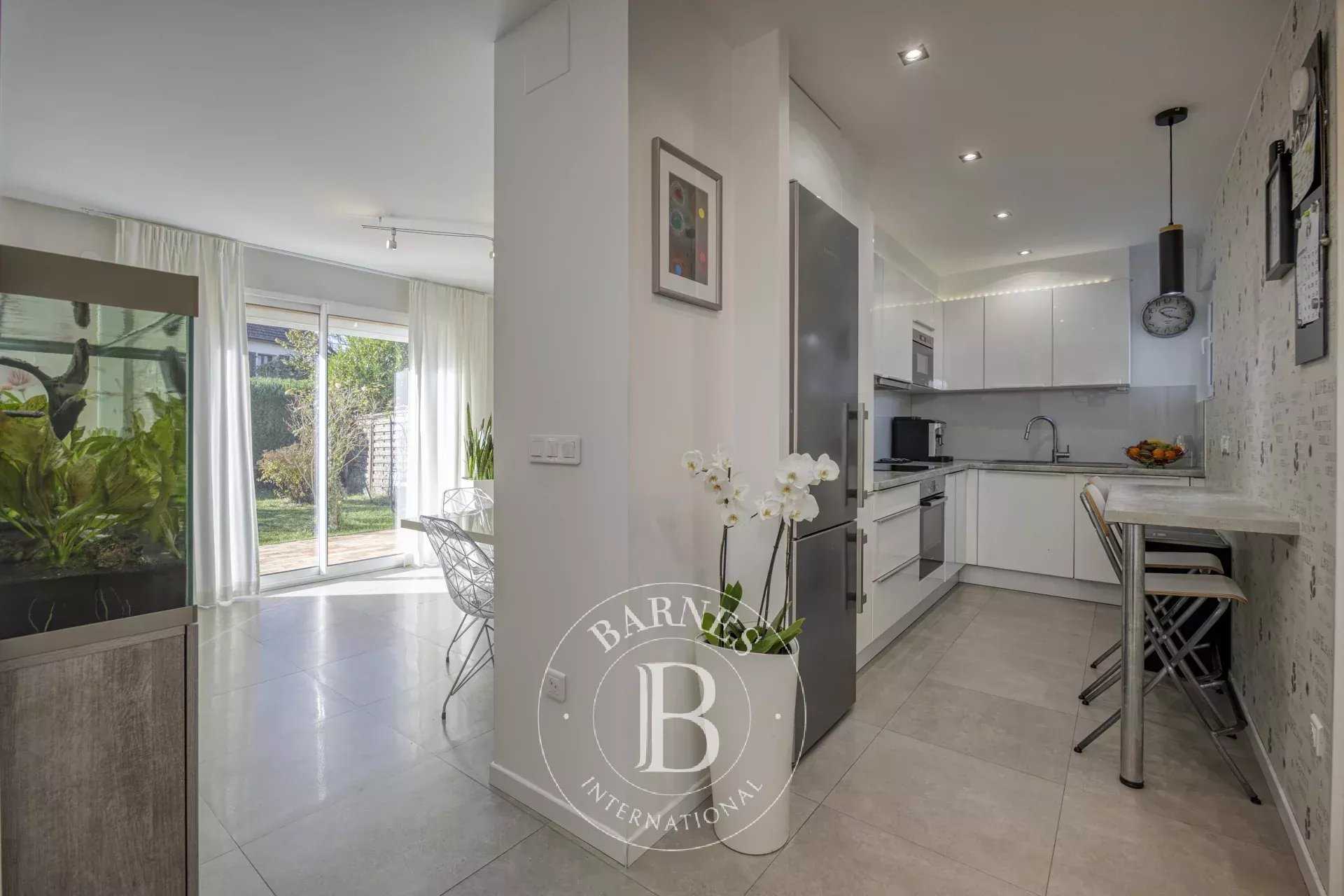 Vétraz-Monthoux  - House 2 Bedrooms