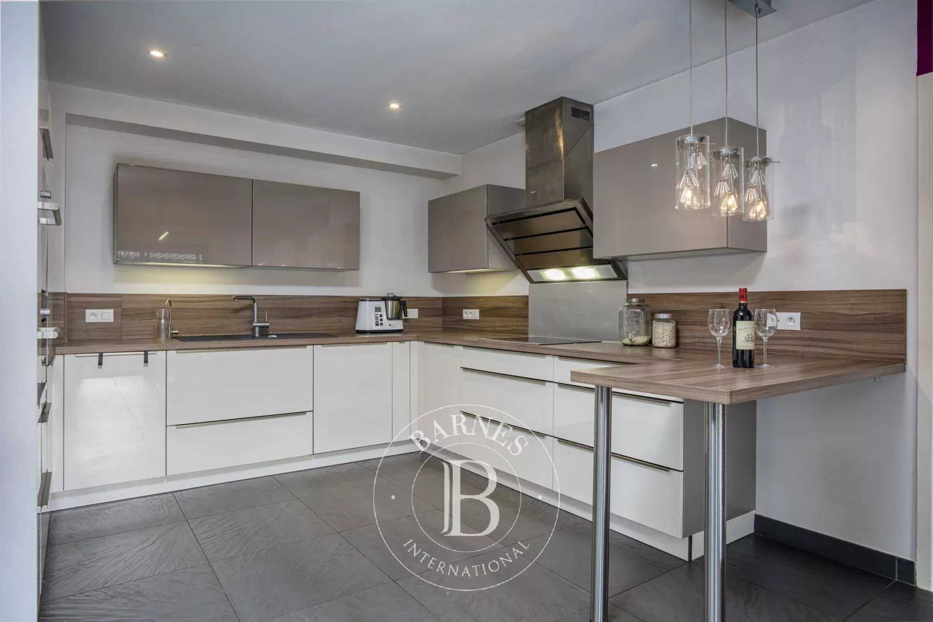 Divonne-les-Bains  - Villa 5 Cuartos 4 Habitaciones