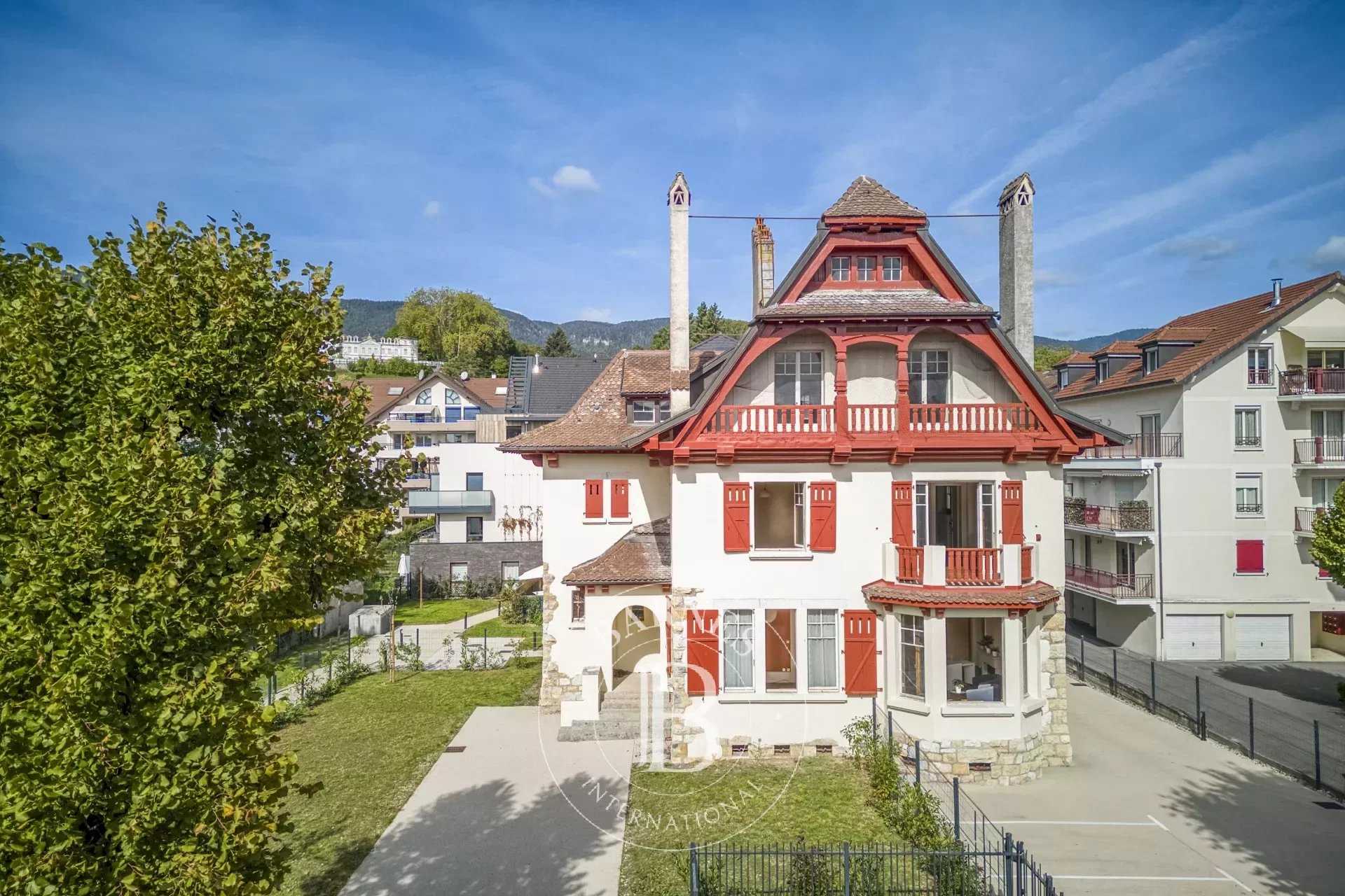 Divonne-les-Bains  - Casa adosada 10 Cuartos 7 Habitaciones