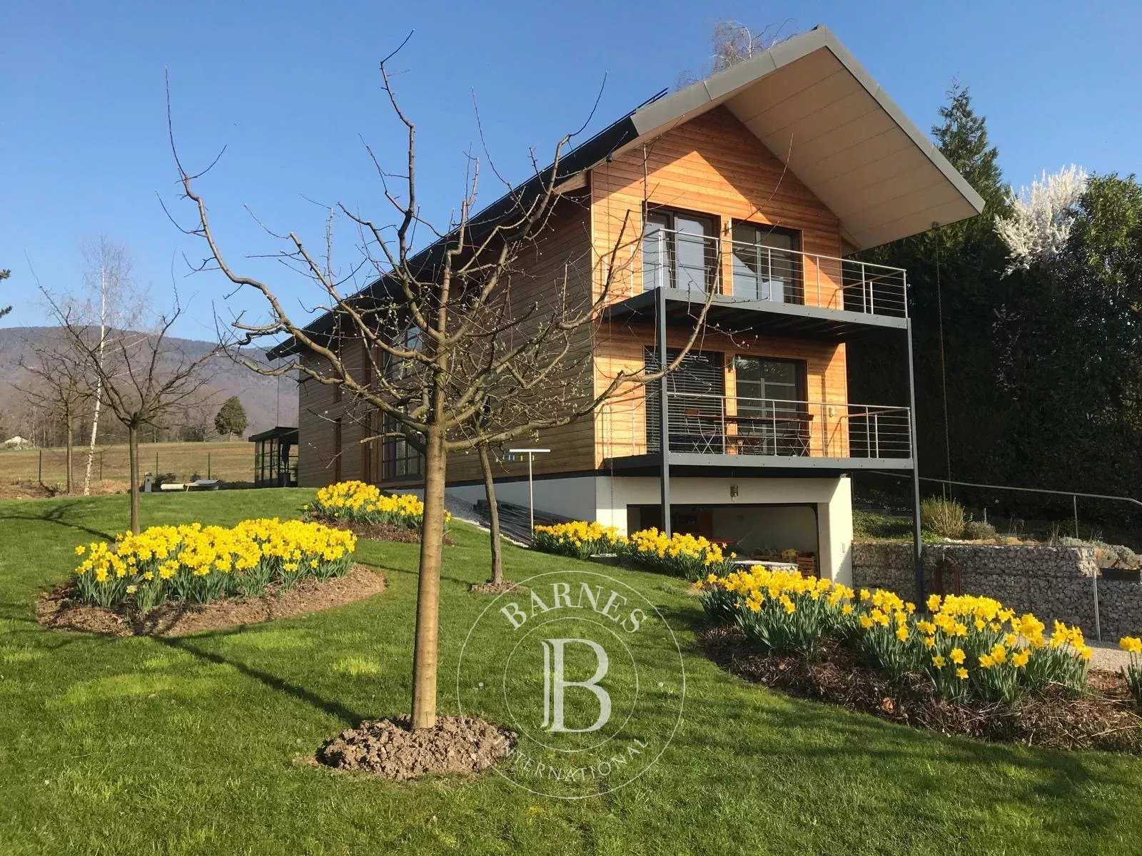 Divonne-les-Bains  - Villa 7 Pi&egrave;ces 5 Chambres