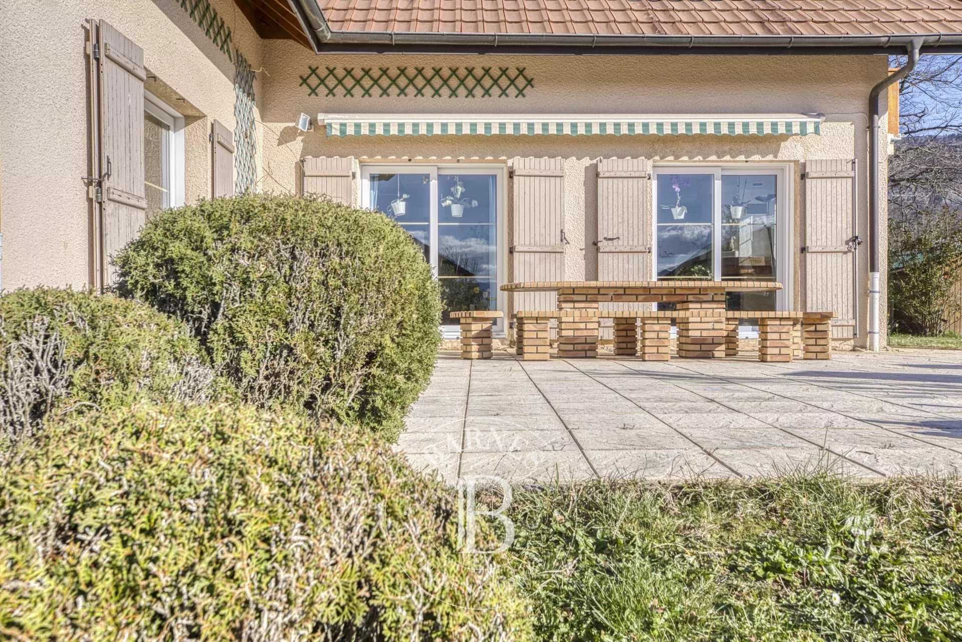 Neydens  - Maison 6 Pièces 5 Chambres