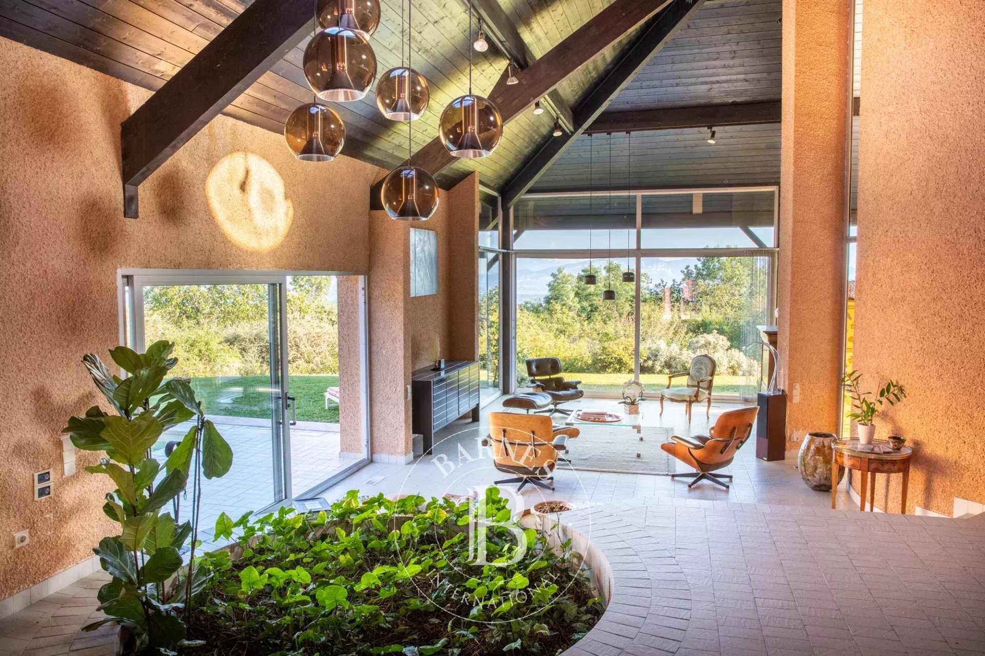 Grilly  - Villa 10 Pi&egrave;ces 5 Chambres