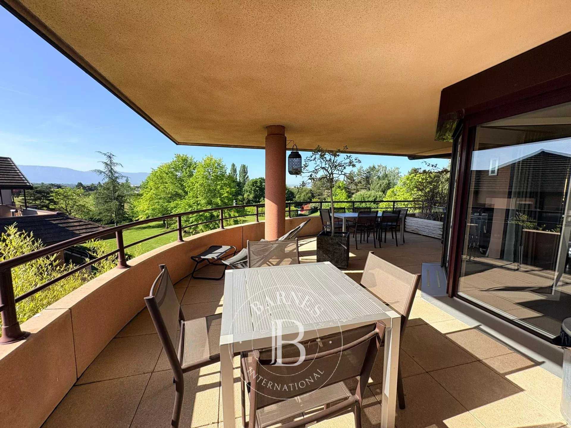Prévessin-Moëns  - Appartement 5 Pi&egrave;ces 4 Chambres
