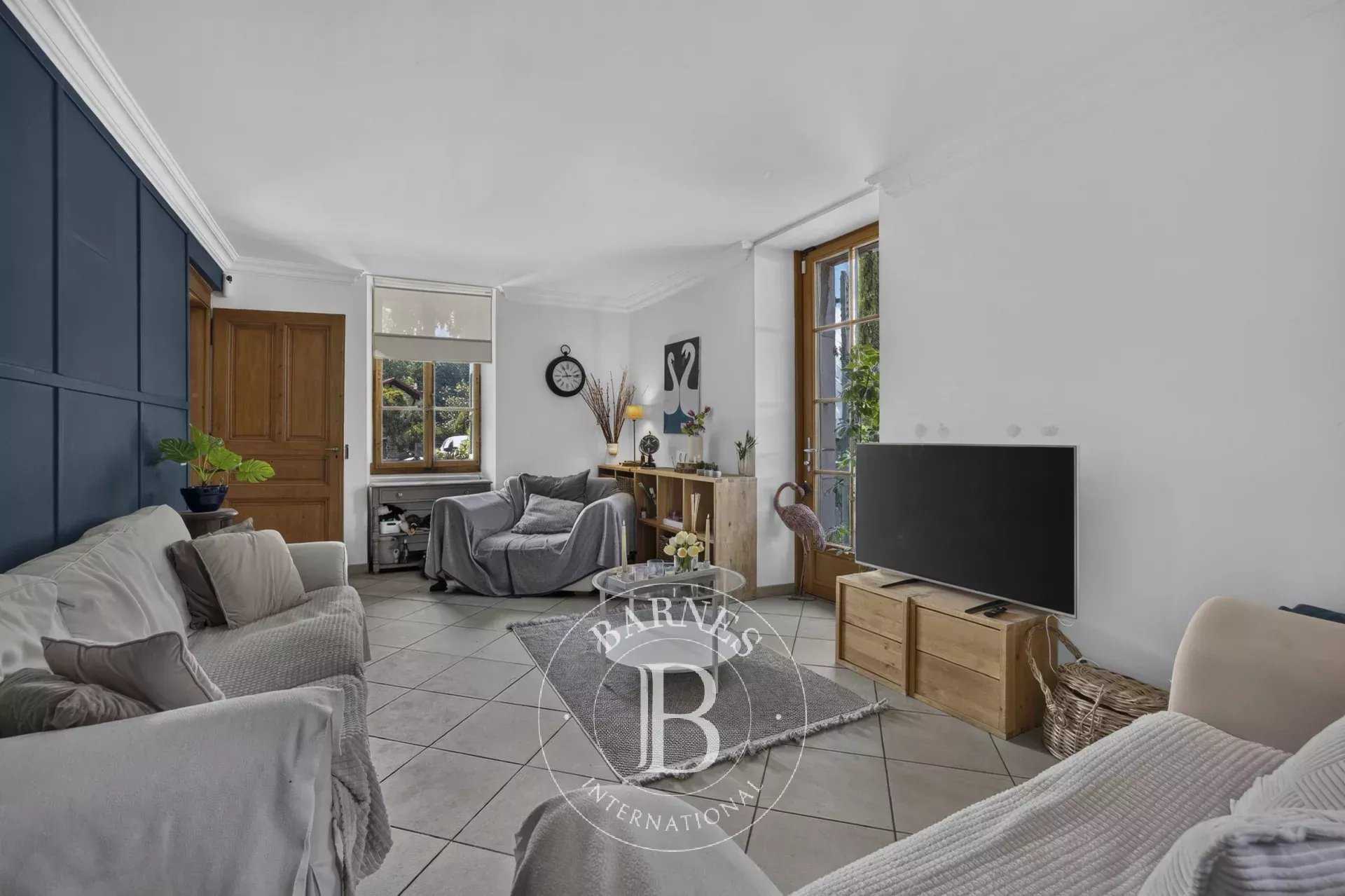 Divonne-les-Bains  - Maison de ville 10 Pi&egrave;ces 4 Chambres