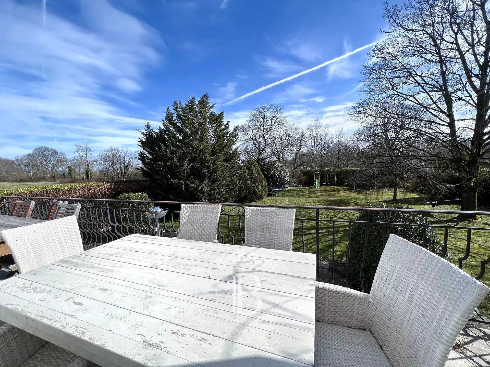 Divonne-les-Bains  - Property 4 Bedrooms