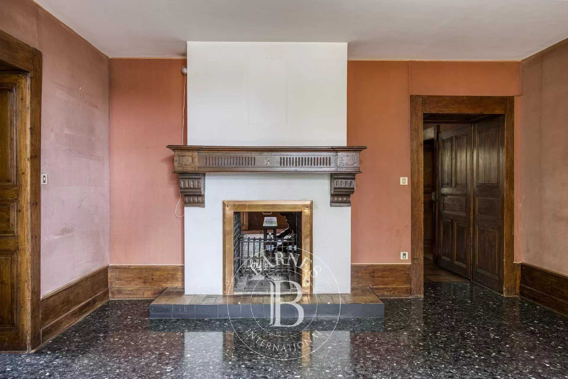 Fillinges  - Property 5 Bedrooms