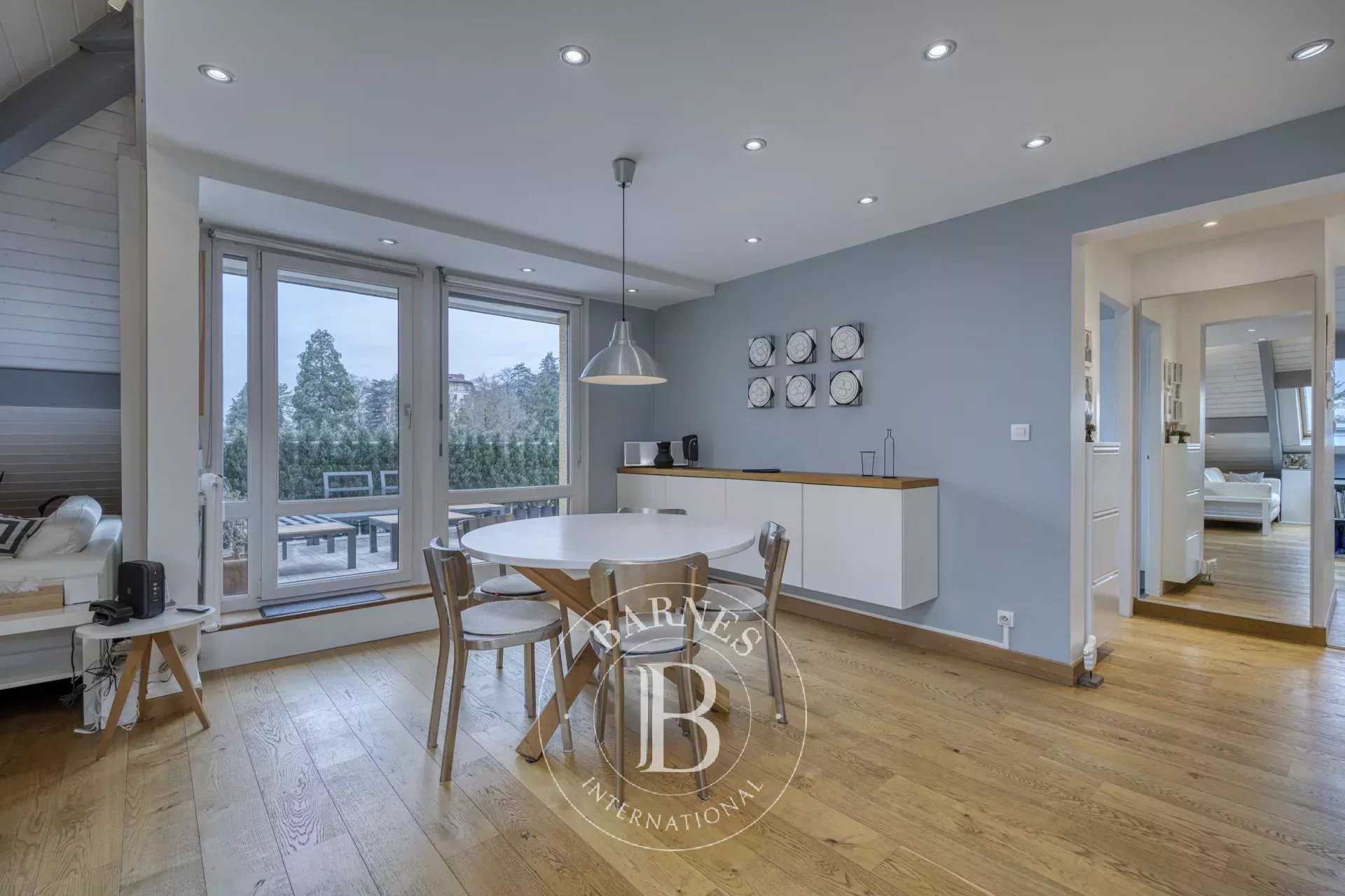 Appartement Divonne-les-Bains  -  ref 85760663 (picture 1)