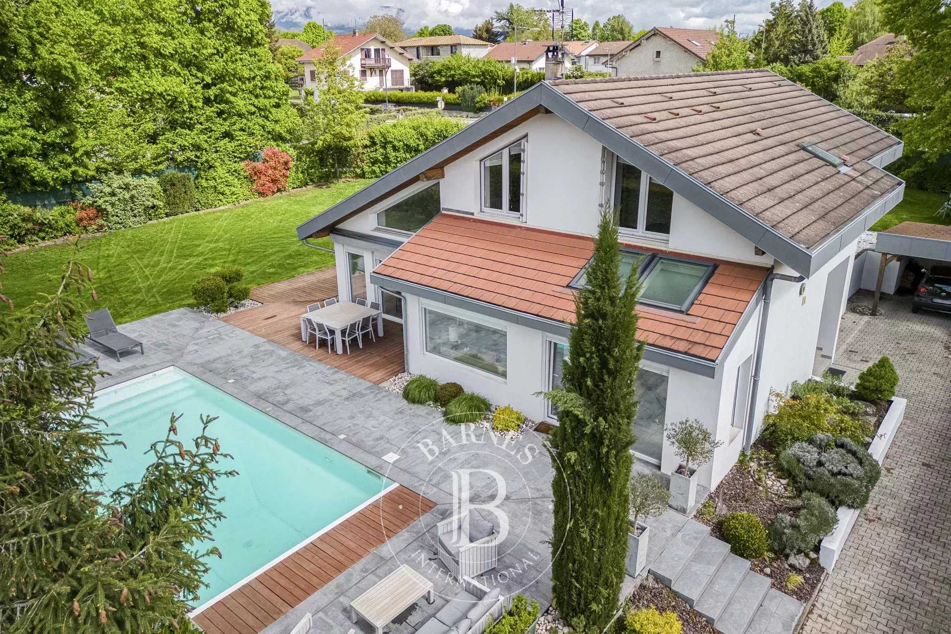 Maison Prévessin-Moëns  -  ref 84699533 (picture 1)