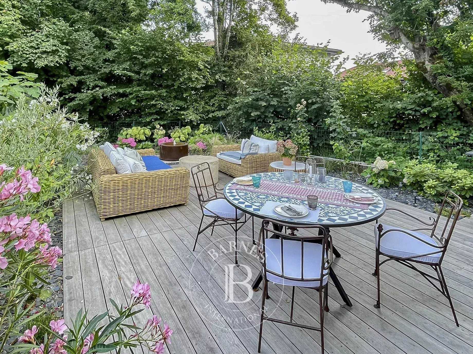 Maison de village Prévessin-Moëns  -  ref 86405036 (picture 1)