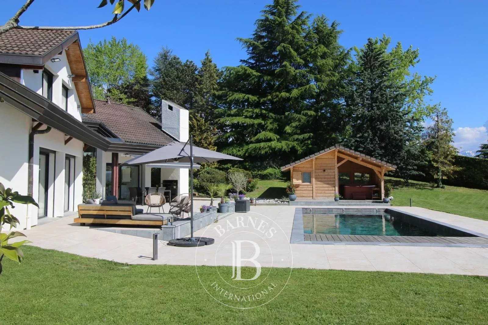 Maison Cranves-Sales  -  ref 85628299 (picture 1)