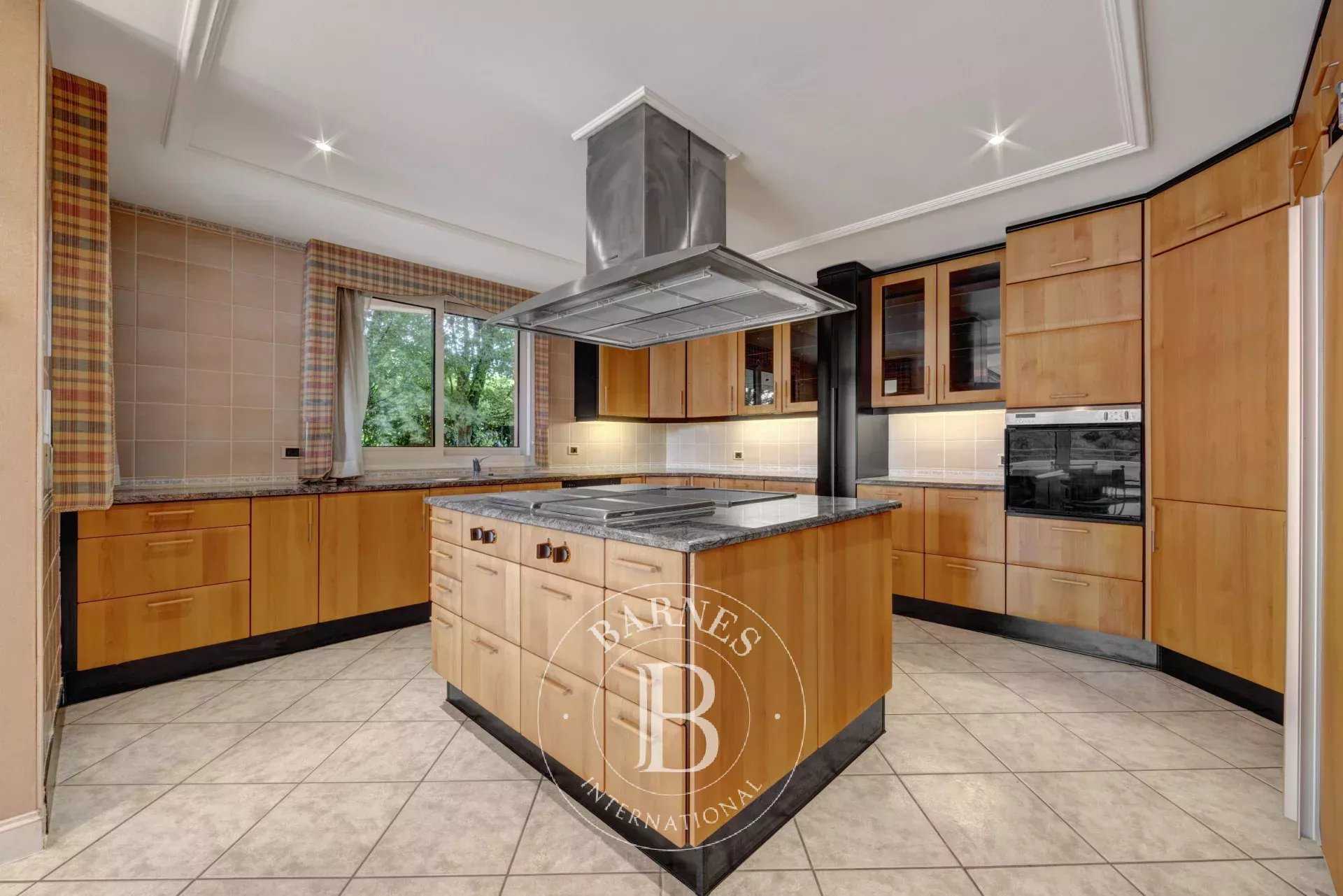 Appartement Prévessin-Moëns  -  ref 82638415 (picture 3)