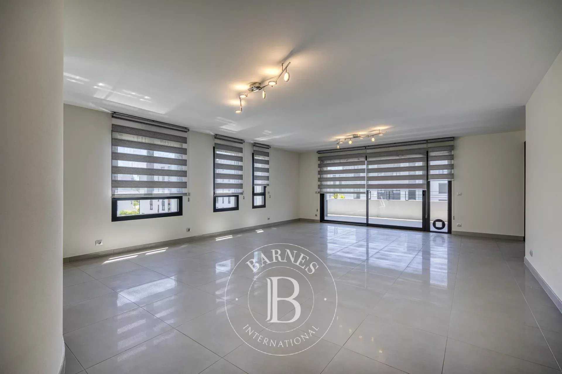 Appartement Saint-Genis-Pouilly  -  ref 85989964 (picture 3)