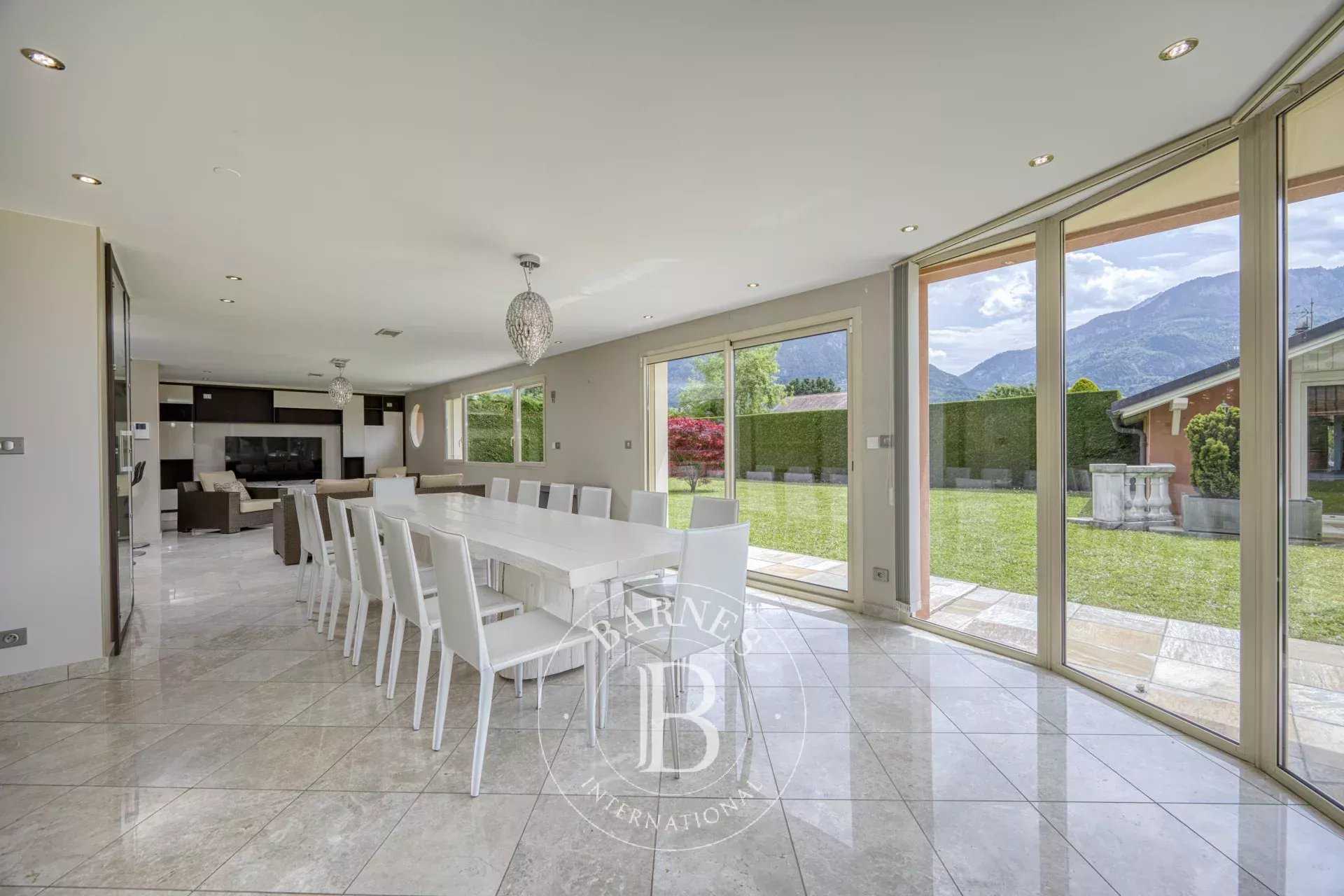 Casa Saint-Pierre-en-Faucigny  -  ref 85999058 (picture 1)