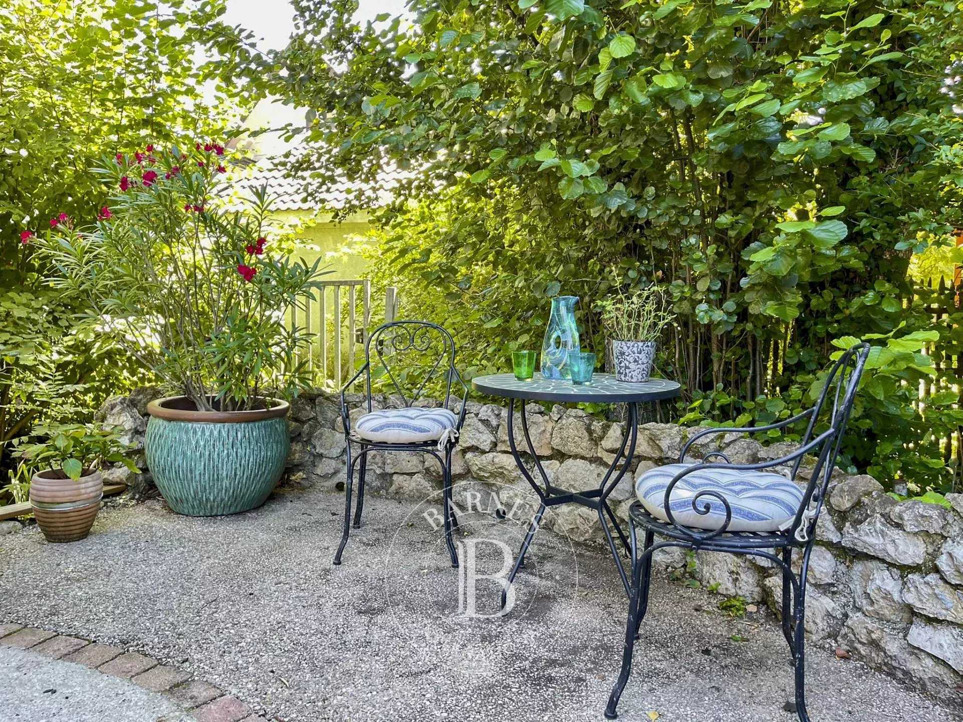 Casa de pueblo Prévessin-Moëns  -  ref 86405036 (picture 1)