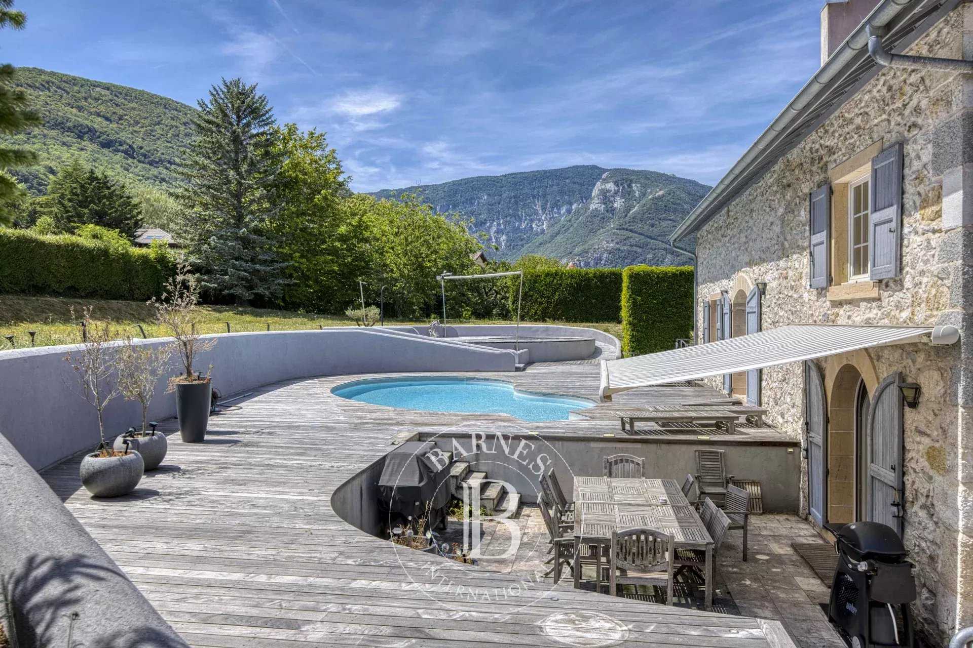 Maison Chevrier  -  ref 87202452 (picture 2)