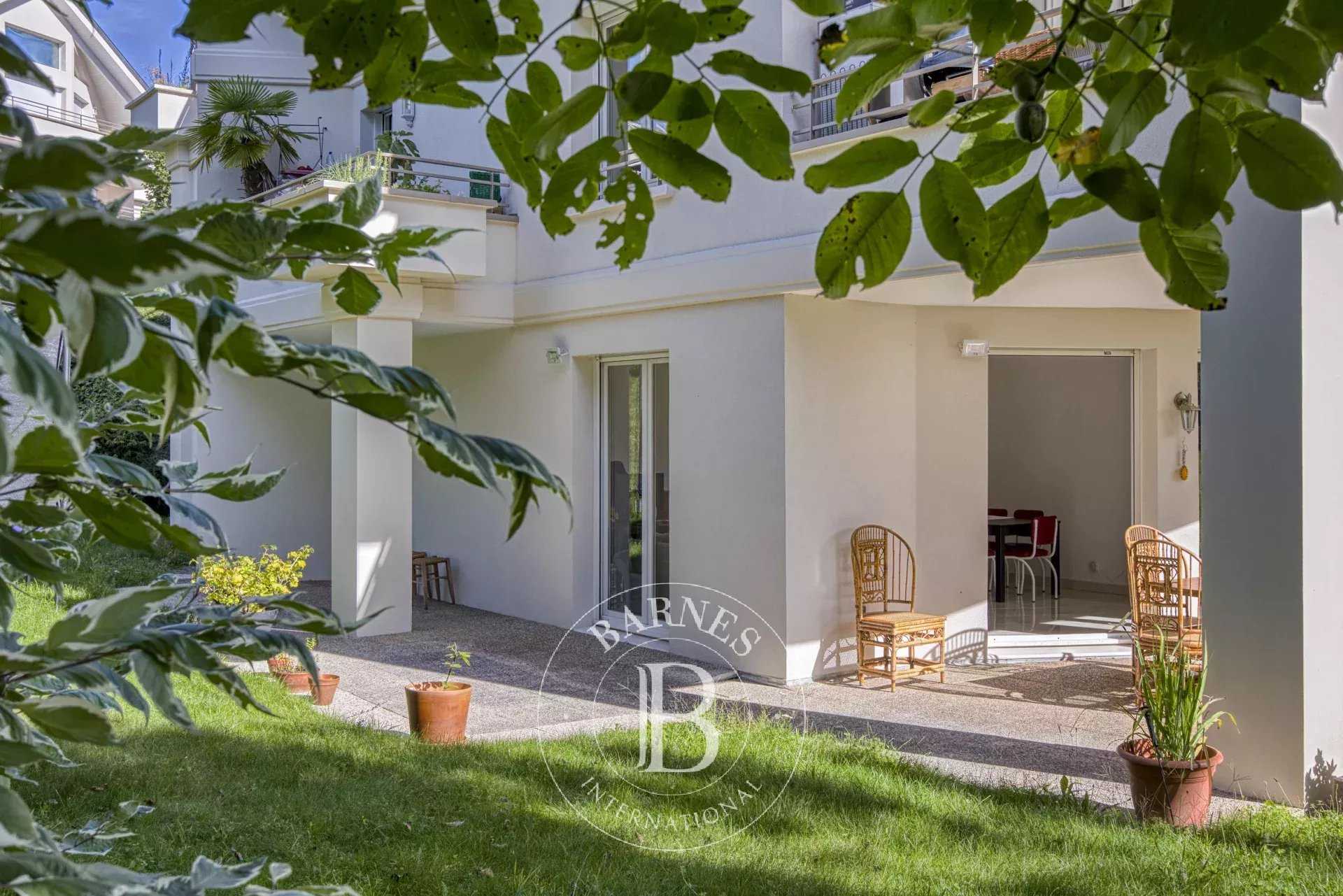 Appartement Divonne-les-Bains  -  ref 86333801 (picture 1)