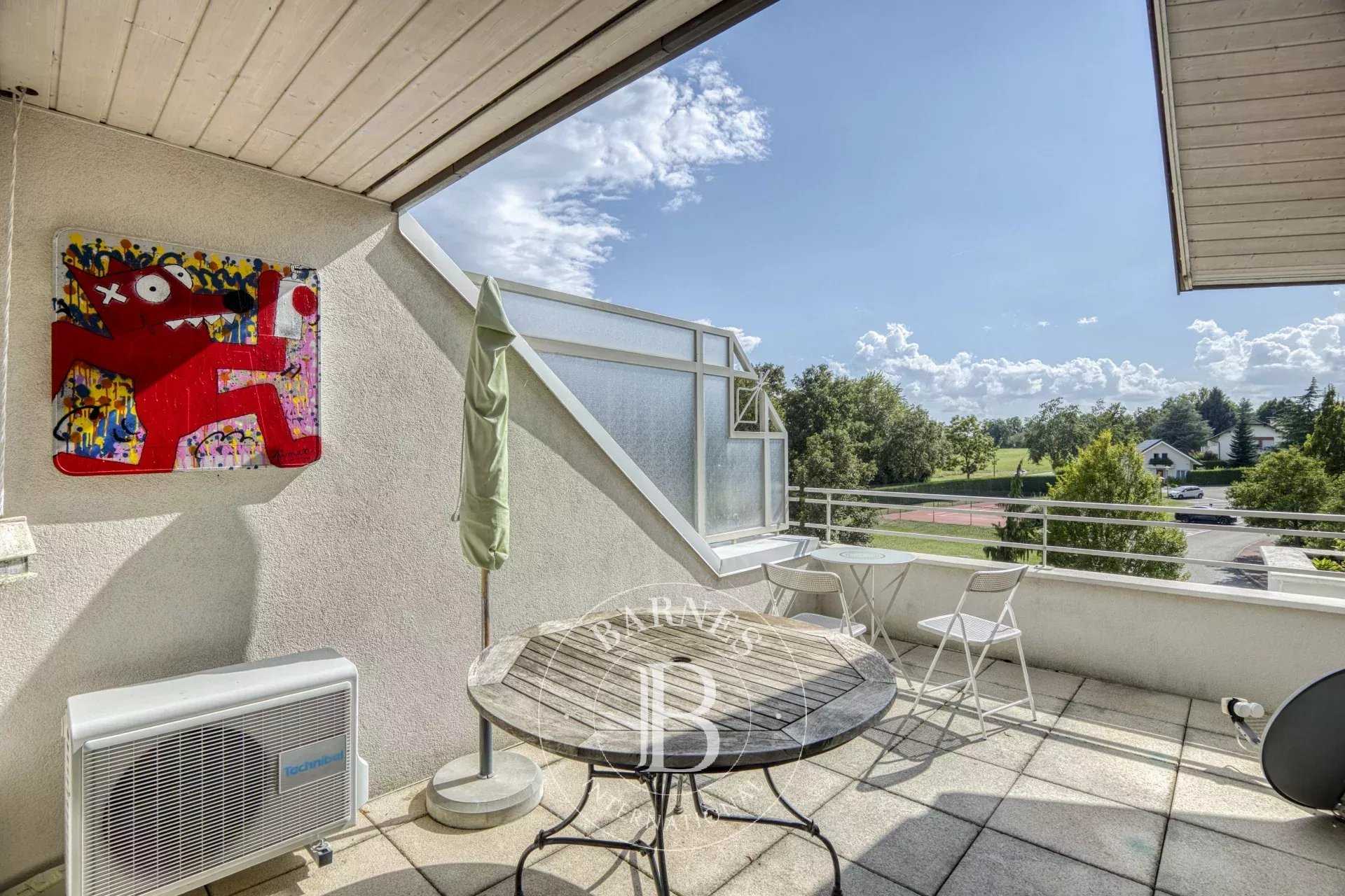 Appartement Divonne-les-Bains  -  ref 85240847 (picture 1)