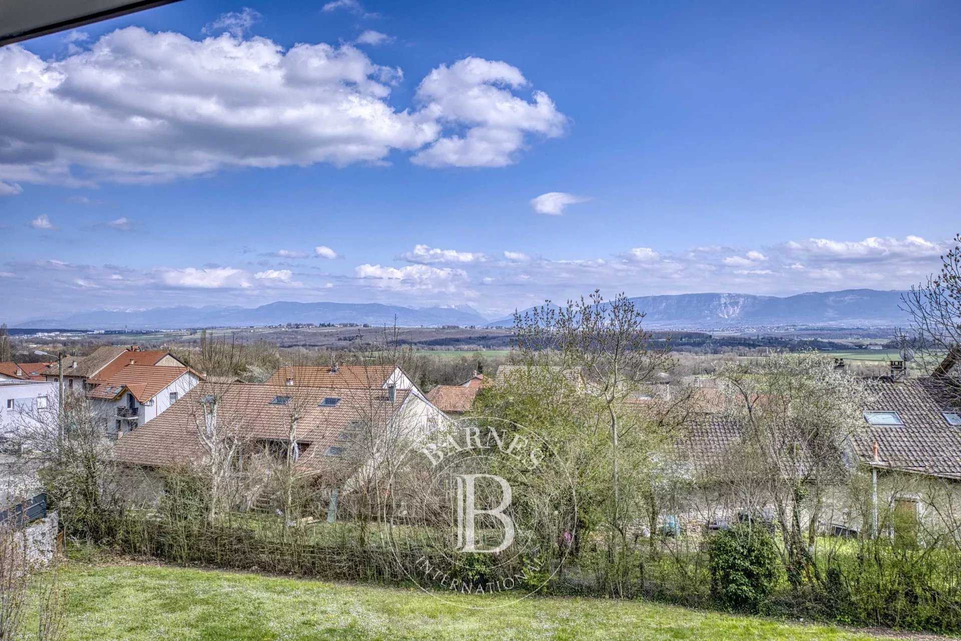 Villa Thoiry  -  ref 85795614 (picture 1)