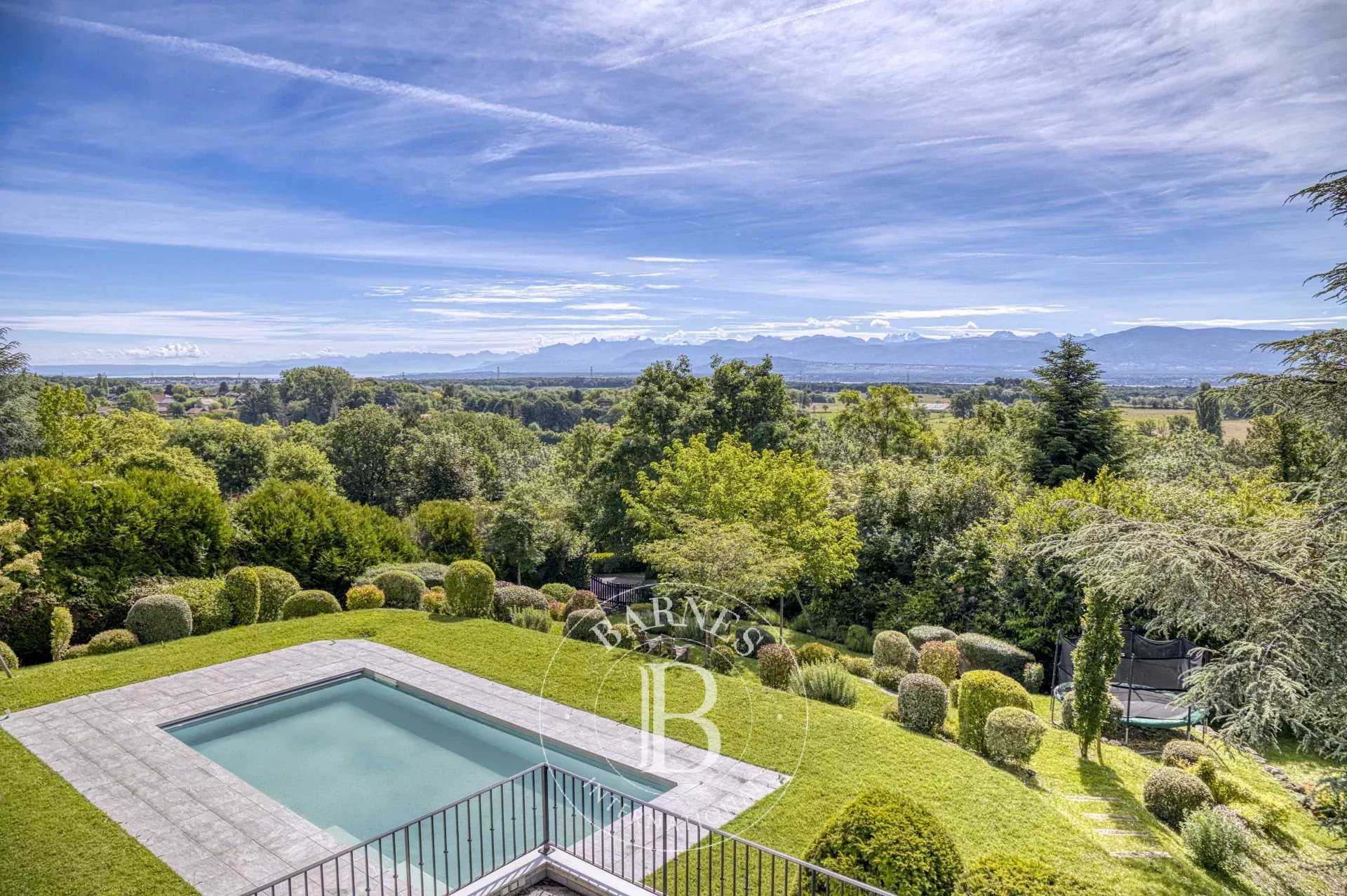 Villa Grilly  -  ref 85978759 (picture 3)