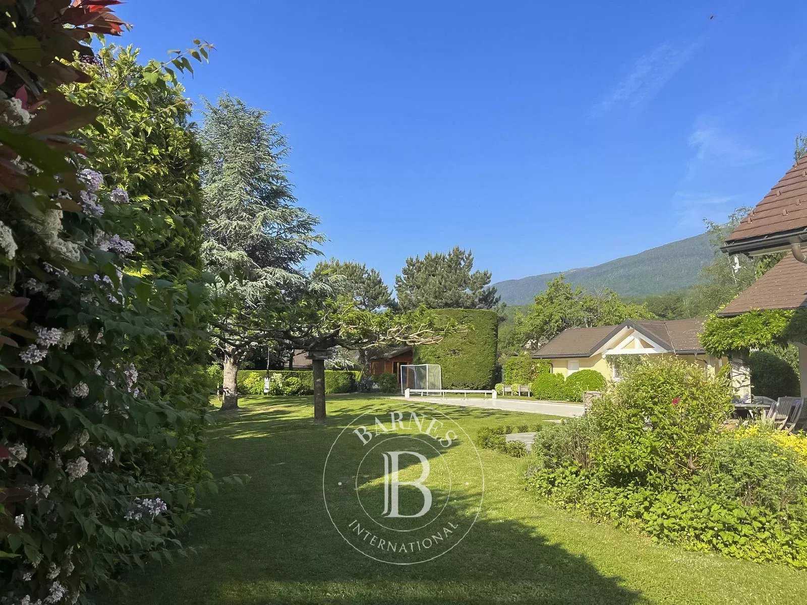 Villa Thoiry  -  ref 86468756 (picture 3)