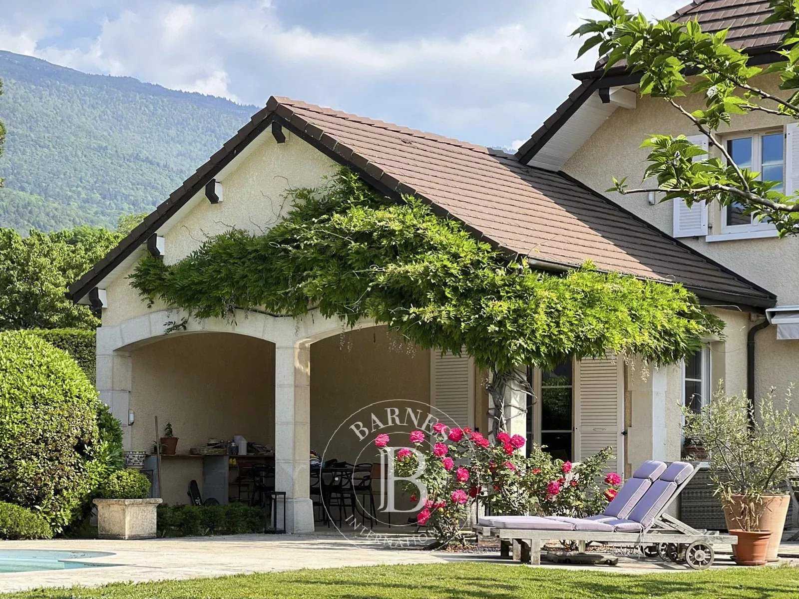 Villa Thoiry  -  ref 86468756 (picture 2)