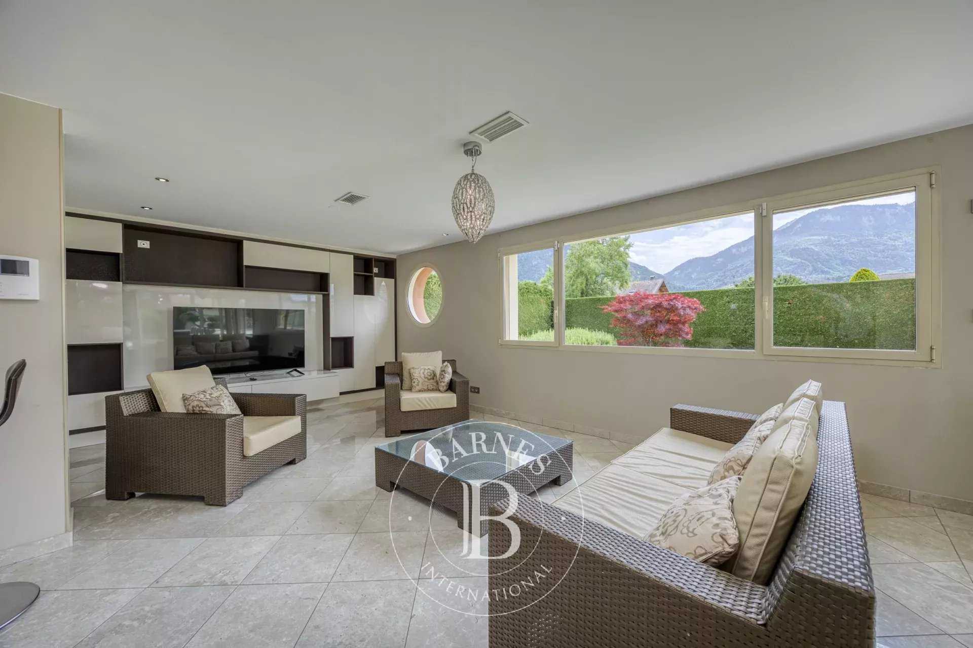 House Saint-Pierre-en-Faucigny  -  ref 85999058 (picture 3)