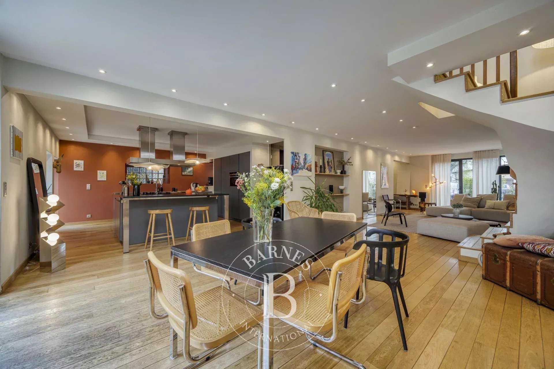 Maison de village Ornex  -  ref 85618763 (picture 2)