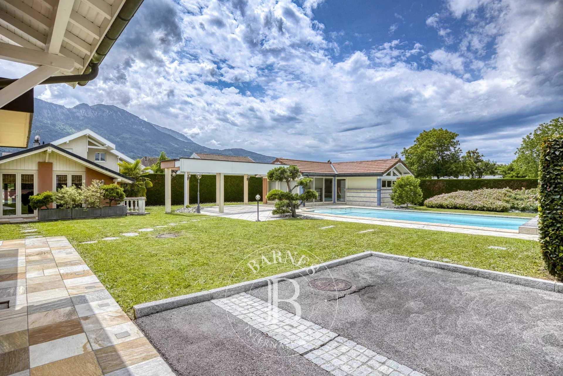 Maison Saint-Pierre-en-Faucigny  -  ref 85999058 (picture 2)