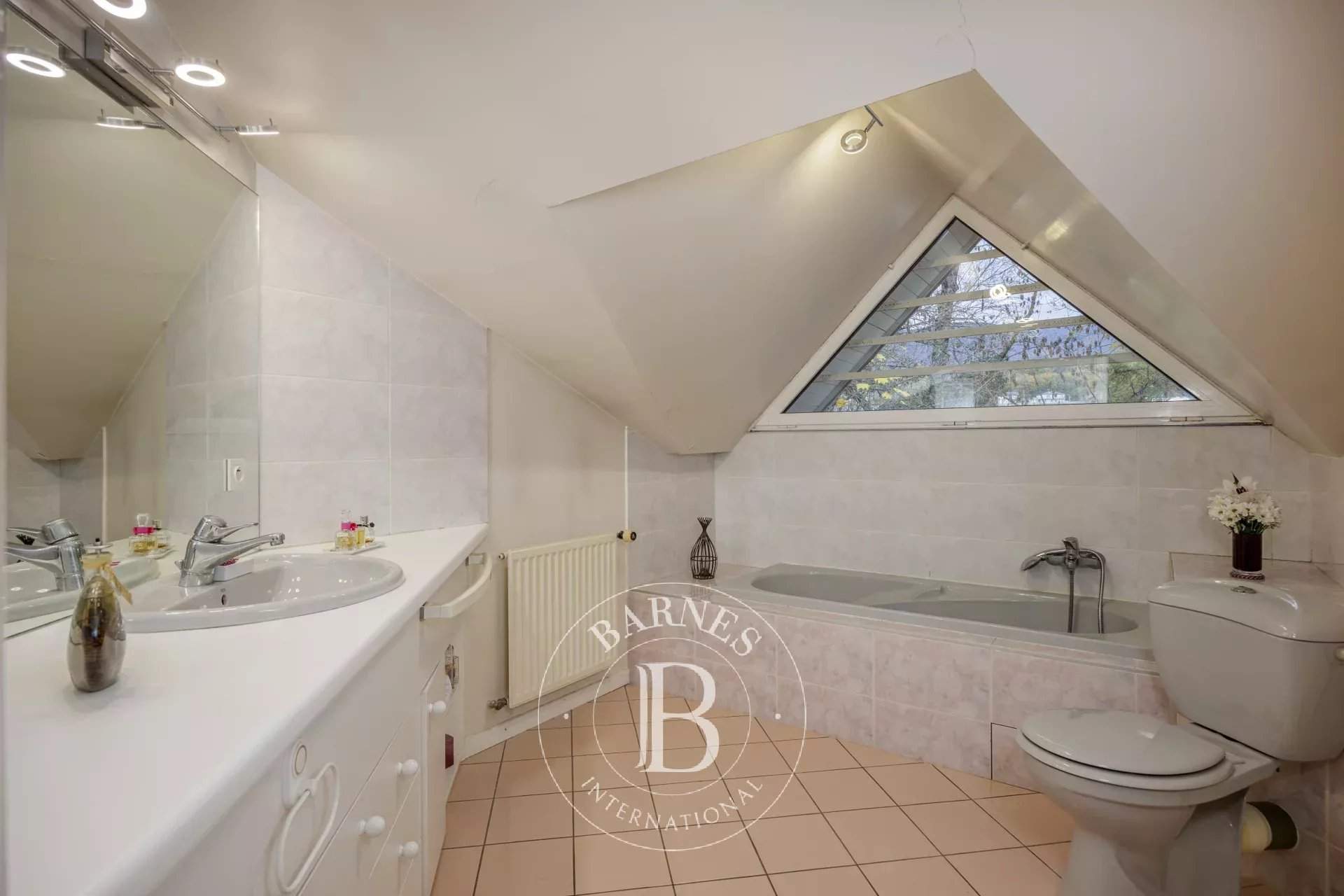 Divonne-les-Bains  - Villa 4 Bedrooms - picture 12