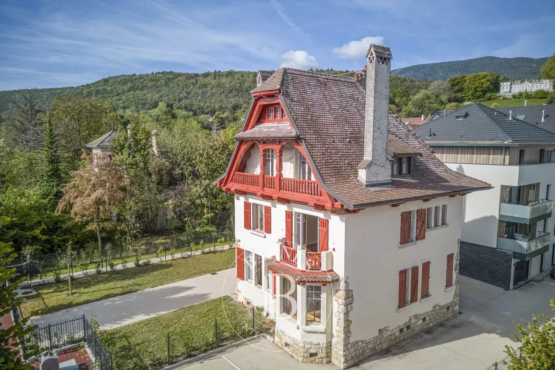 Divonne-les-Bains  - Maison de ville 10 Pièces 7 Chambres - picture 14