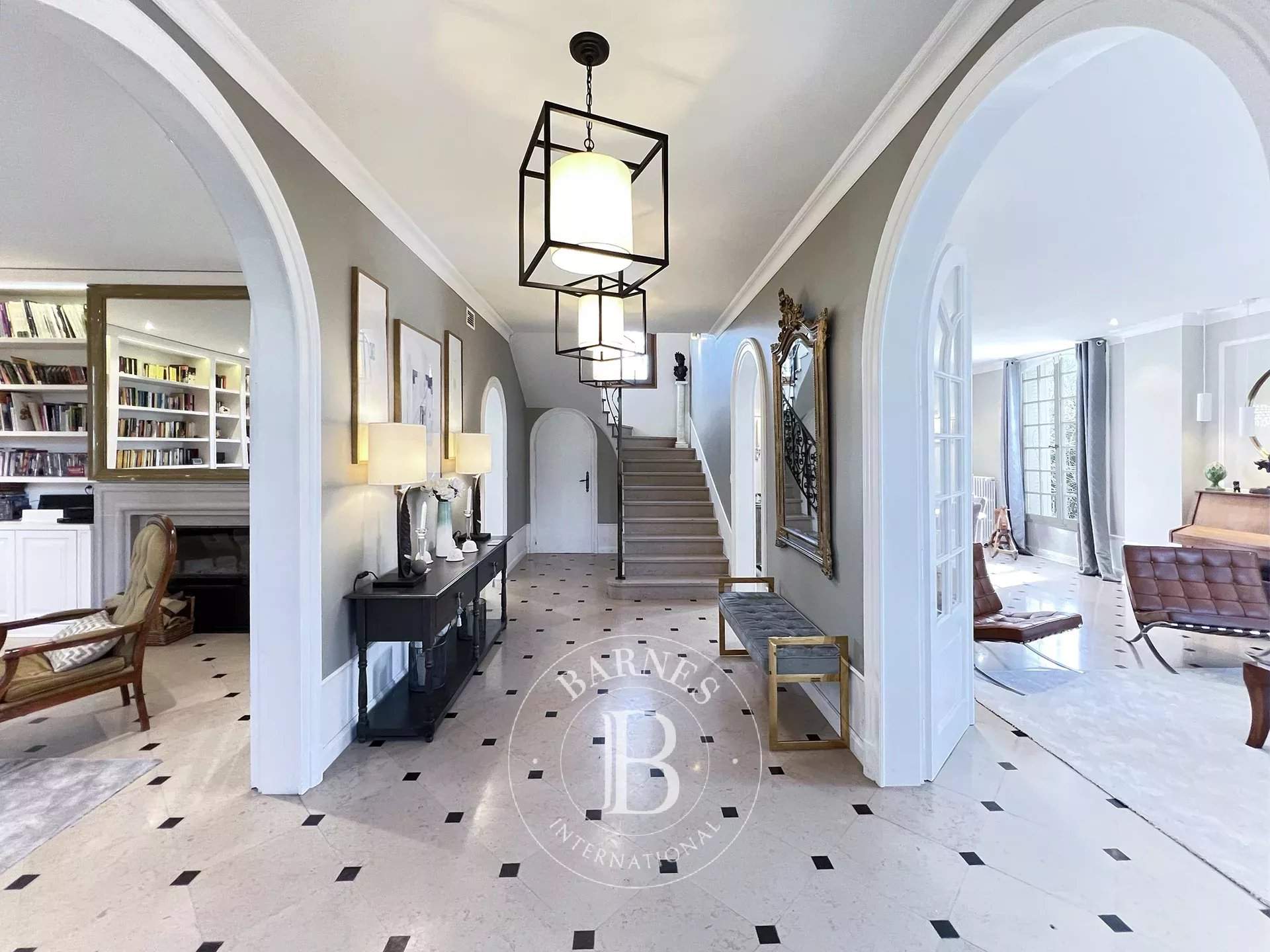 Divonne-les-Bains  - Property 4 Bedrooms - picture 2