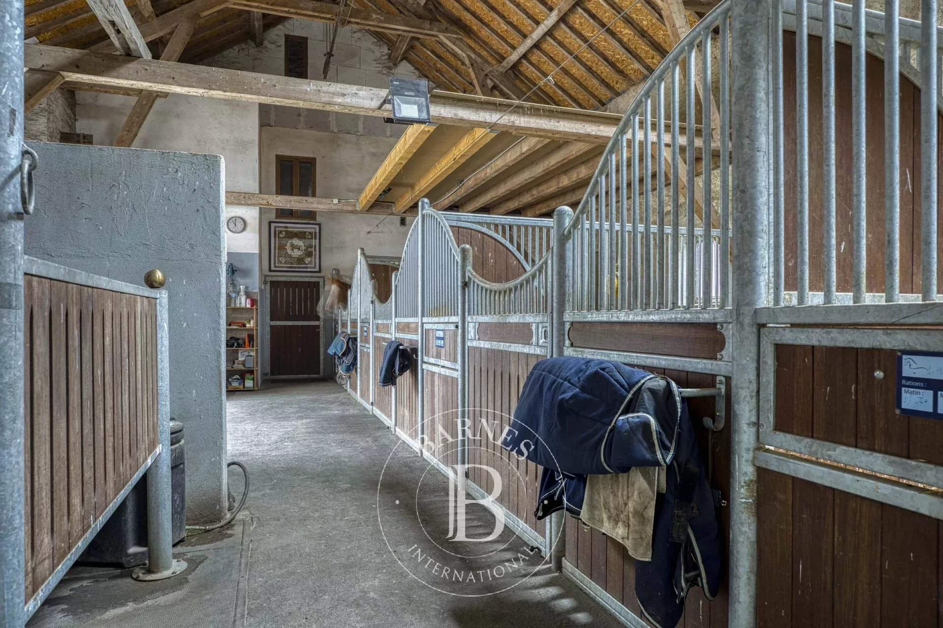 Saint-Genis-Pouilly  - Property  - picture 20