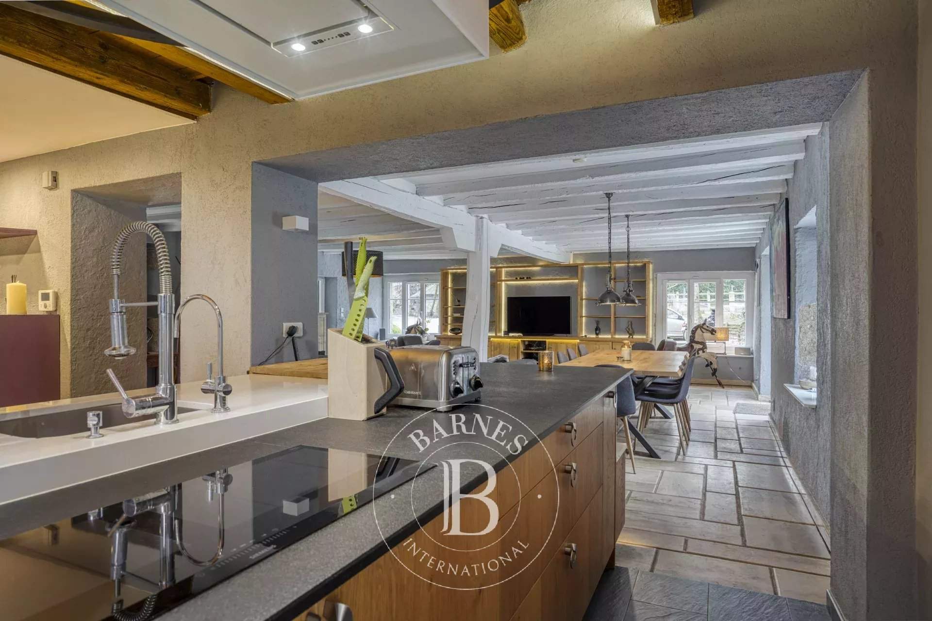 Saint-Genis-Pouilly  - Property  - picture 9