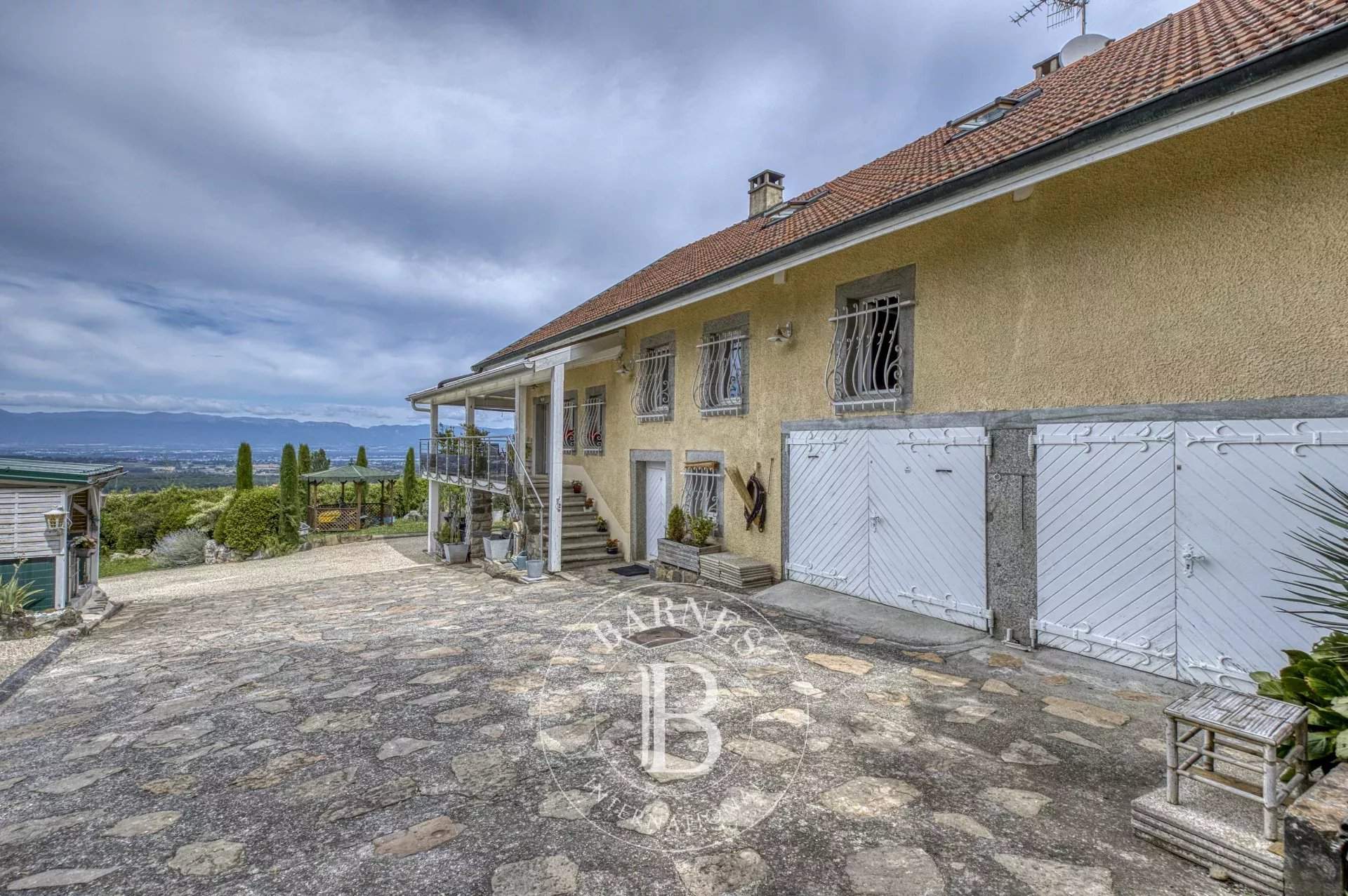 Cranves-Sales  - House 4 Bedrooms - picture 3