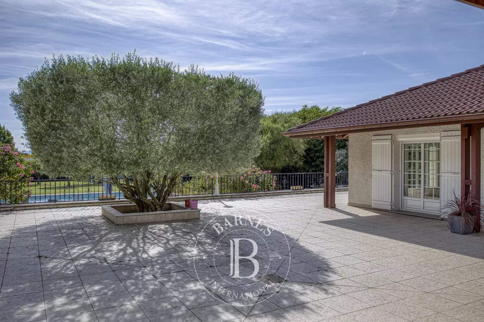 Étrembières  - House 7 Bedrooms - picture 15