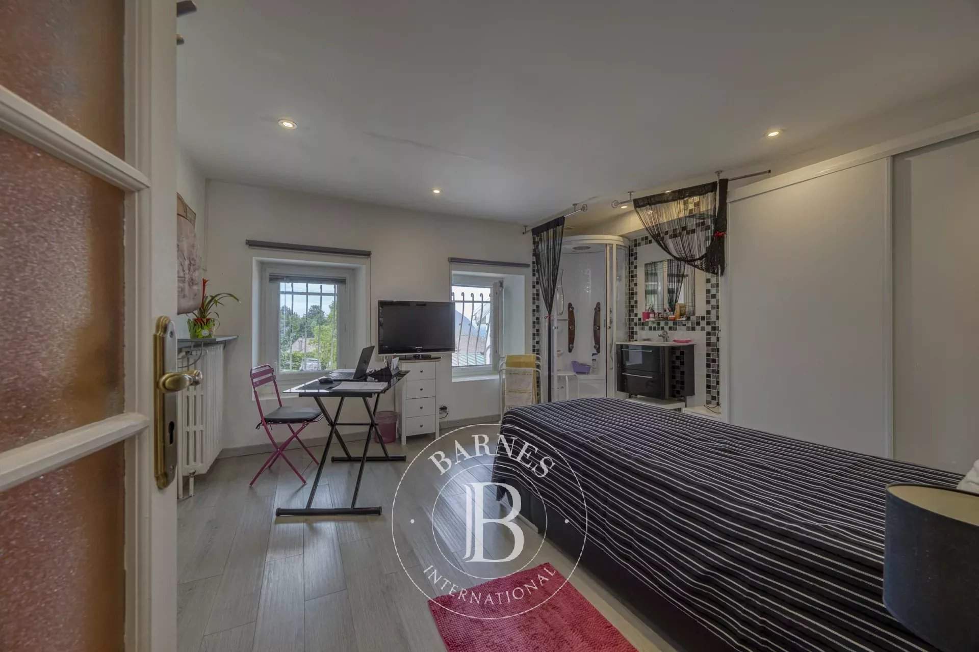 Cranves-Sales  - House 4 Bedrooms - picture 13