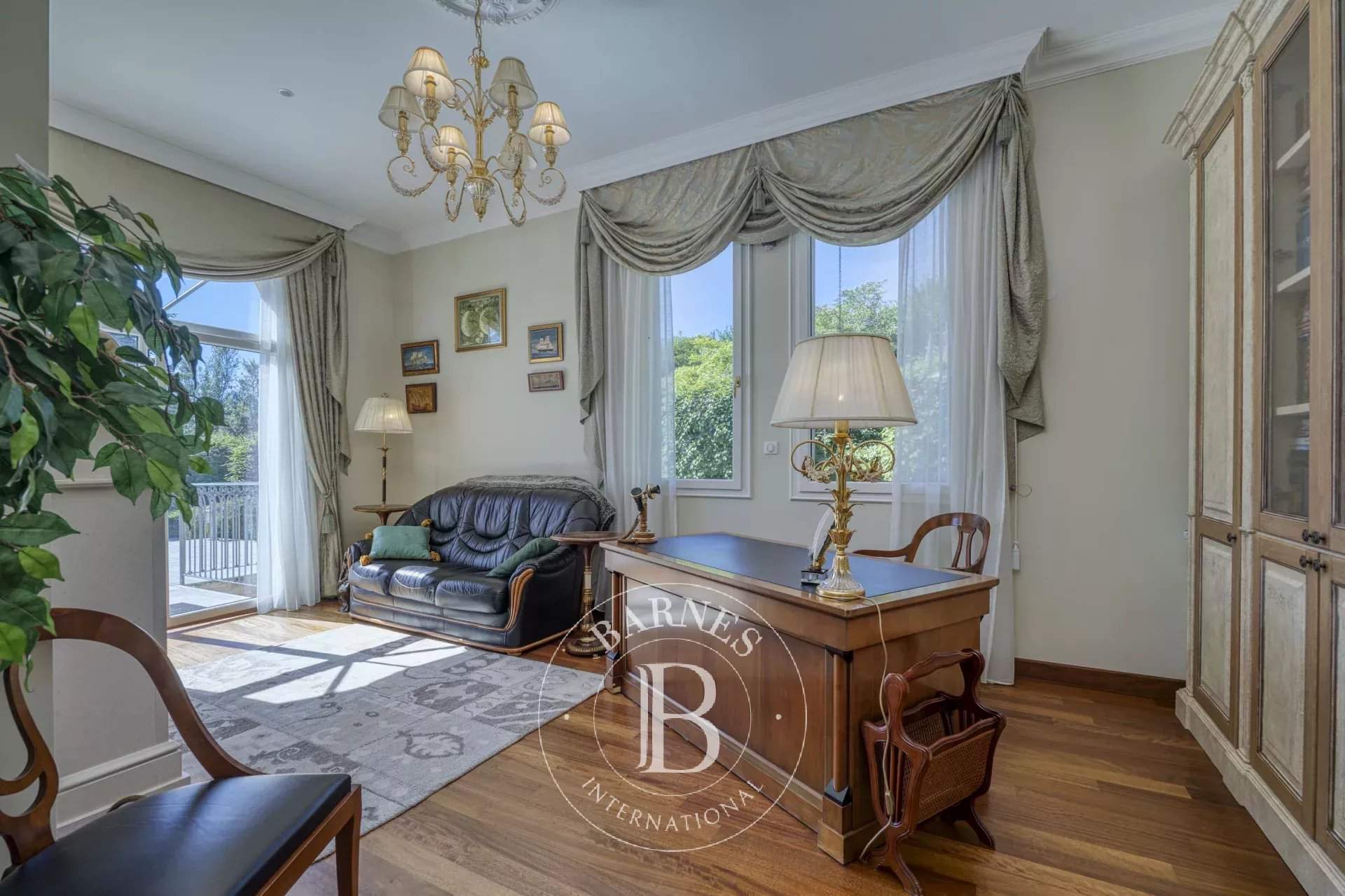 Divonne-les-Bains  - Property 6 Bedrooms - picture 9