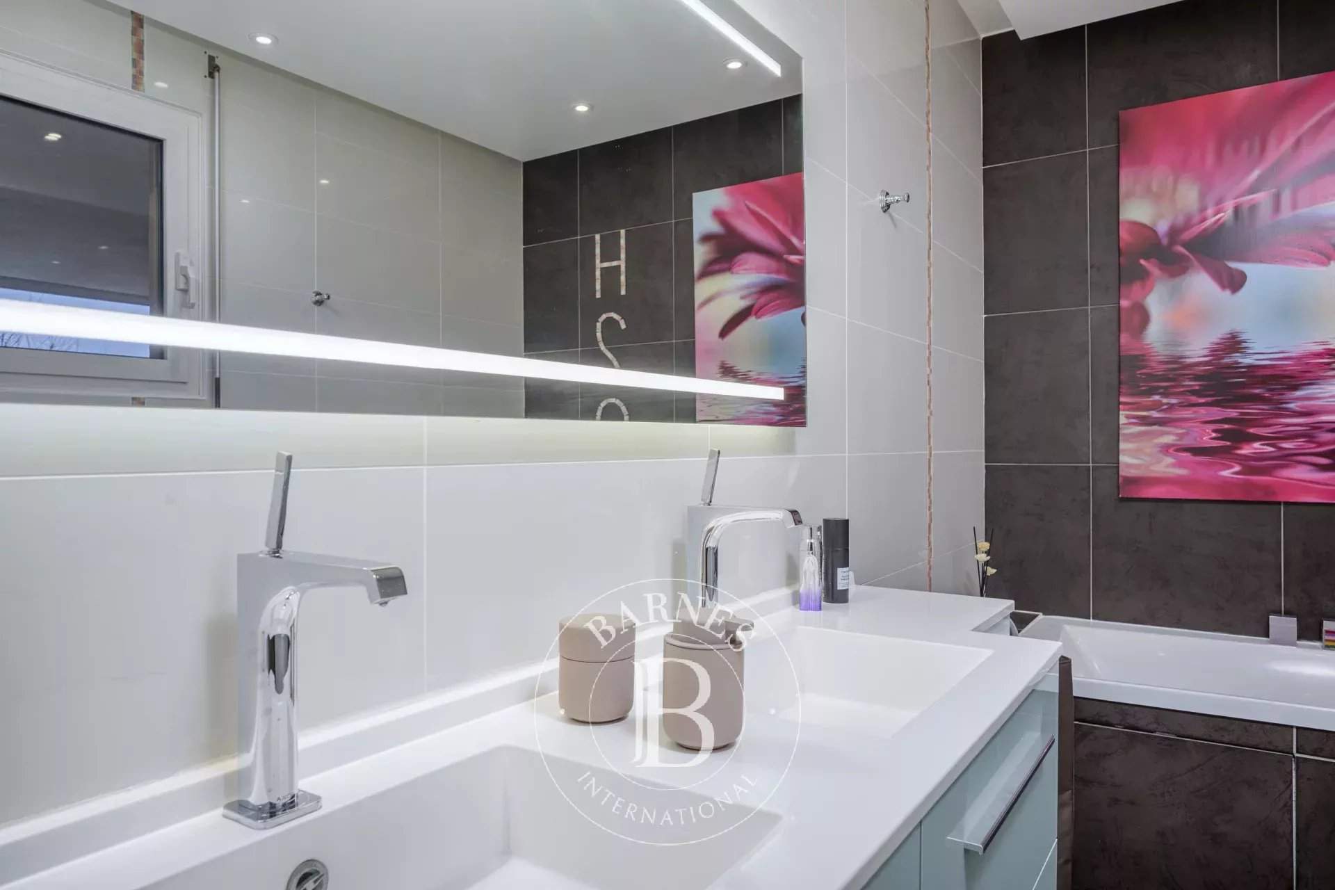 Prévessin-Moëns  - Appartement 5 Pi&egrave;ces 4 Chambres - picture 19