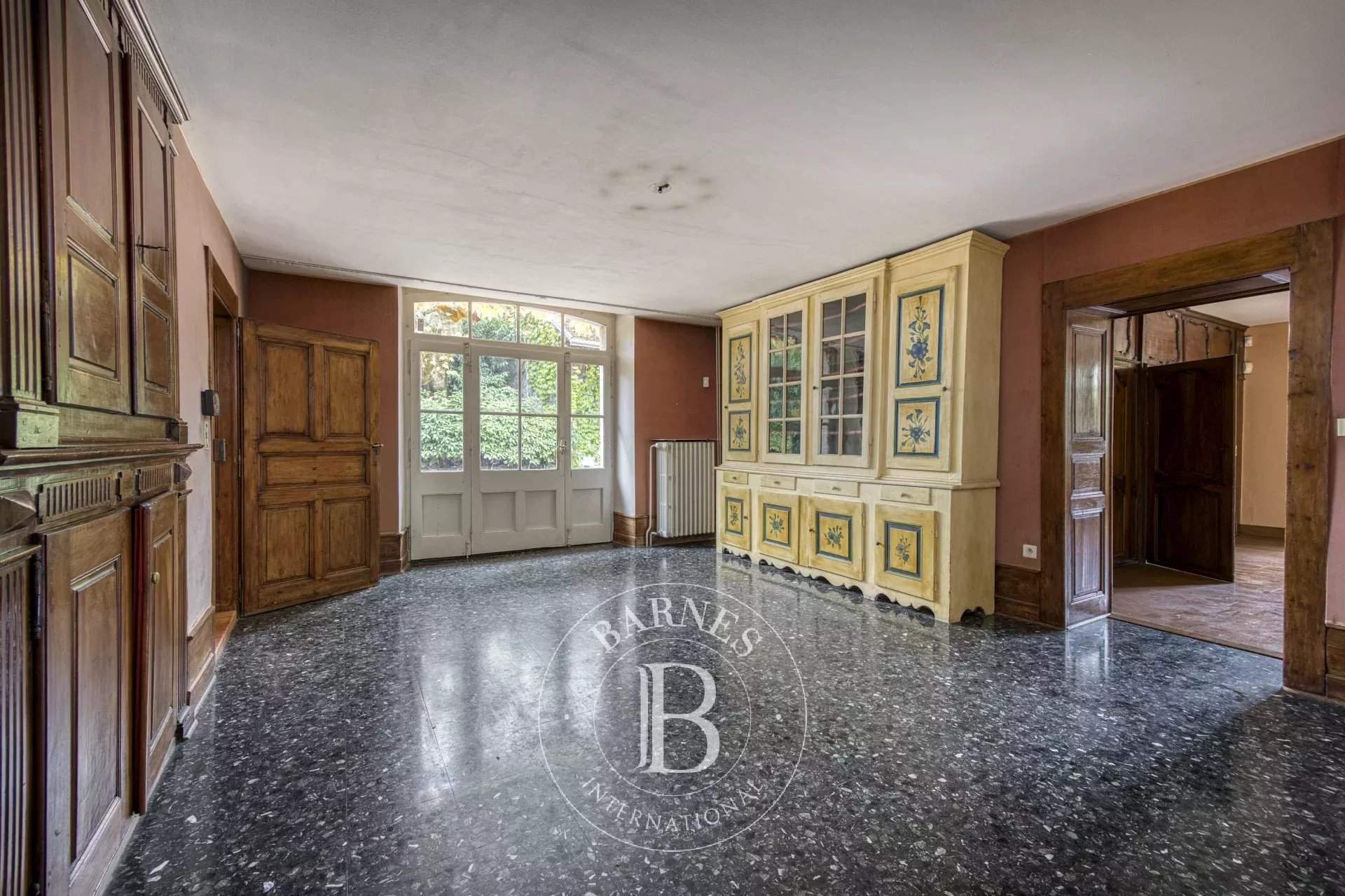 Fillinges  - Property 5 Bedrooms - picture 5